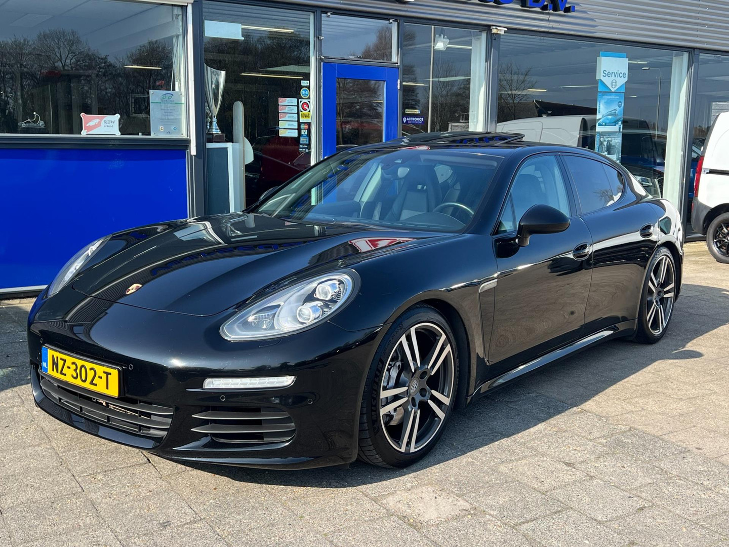Porsche