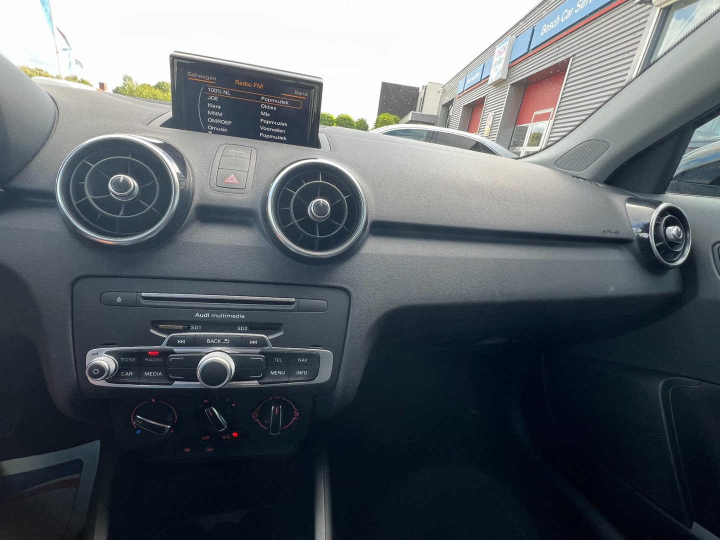 Audi
