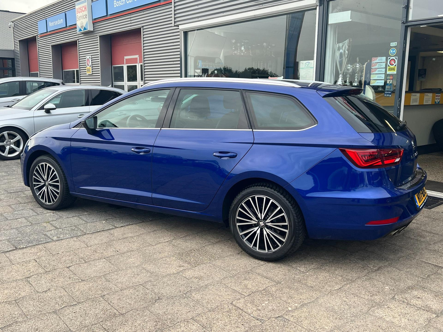 SEAT