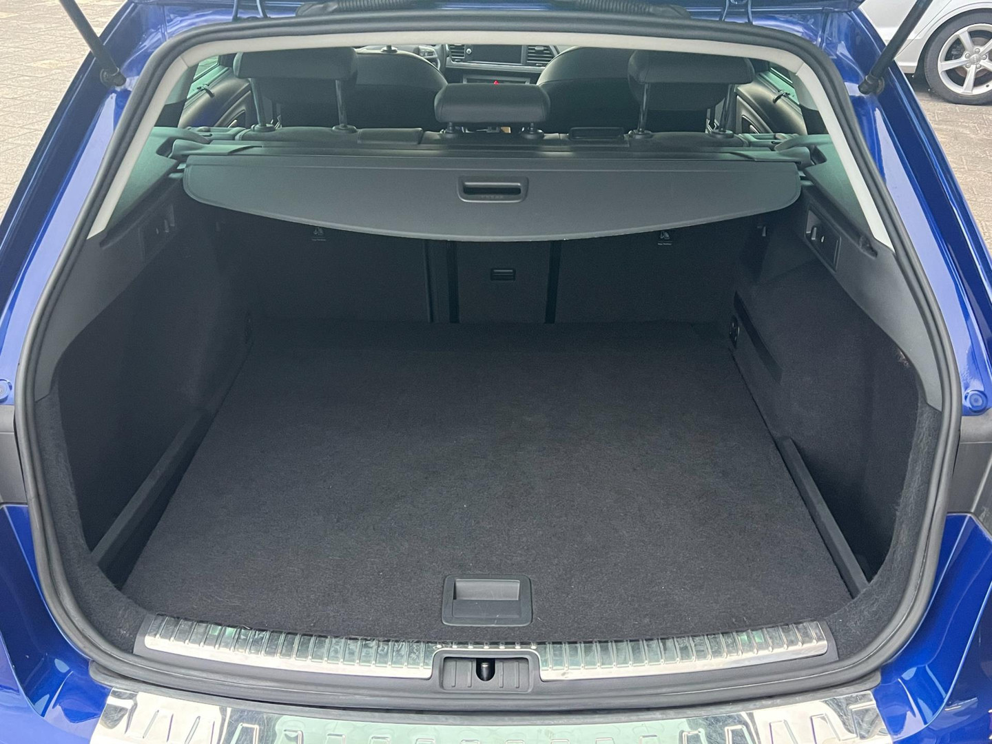 SEAT