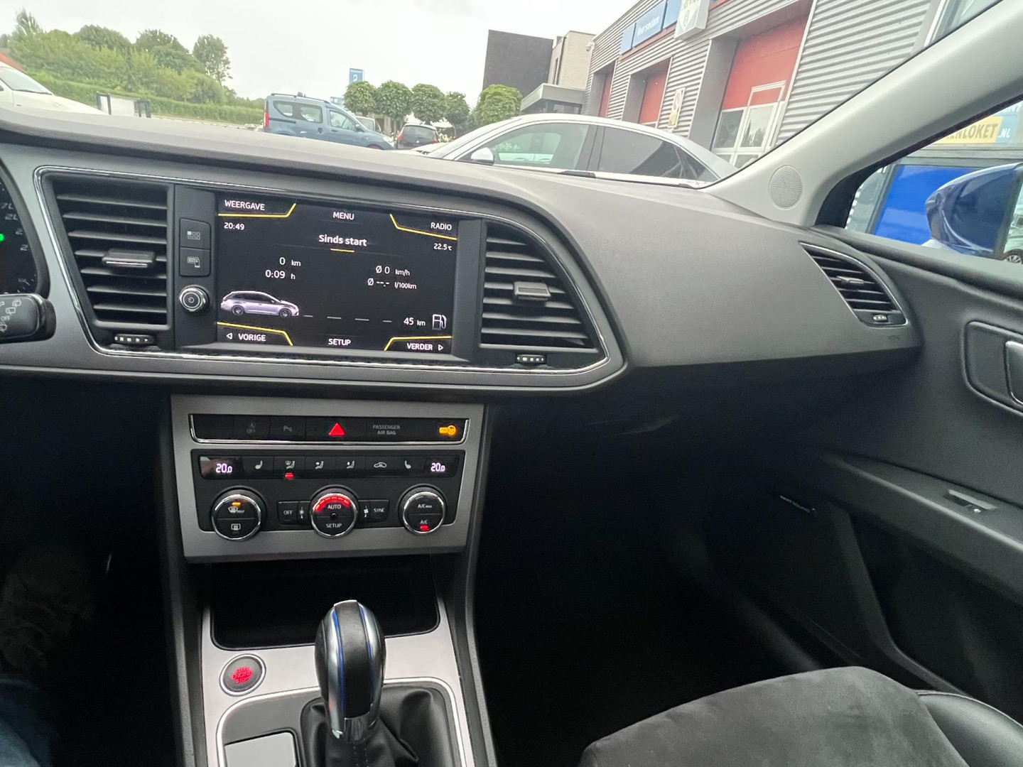 SEAT
