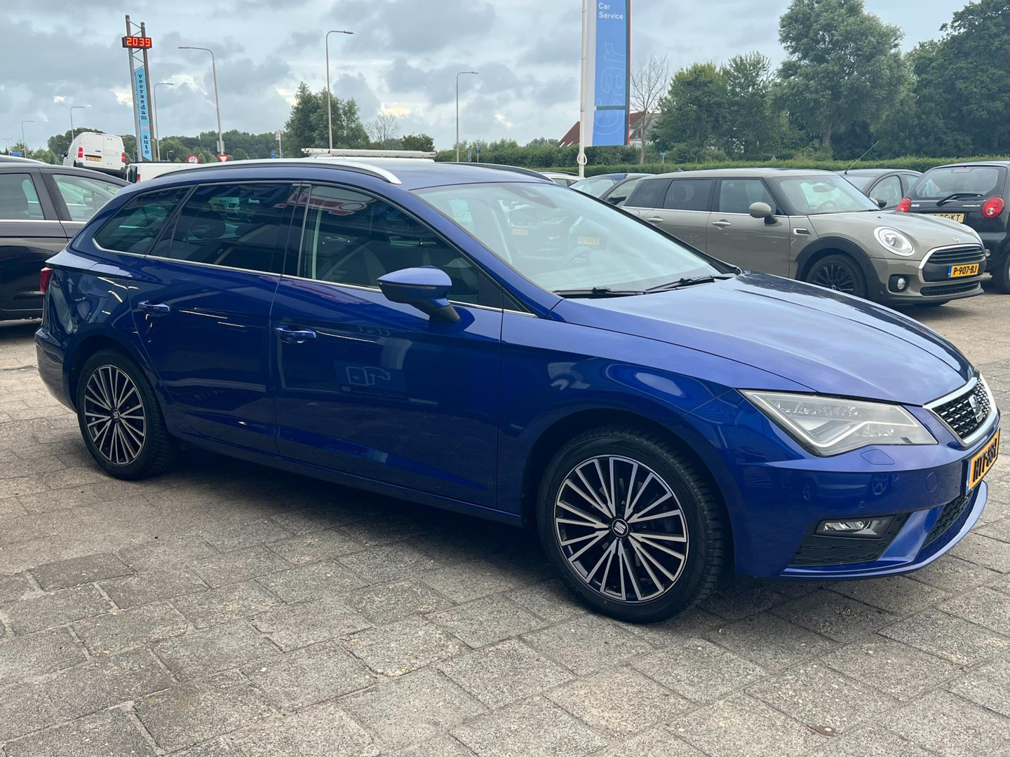 SEAT