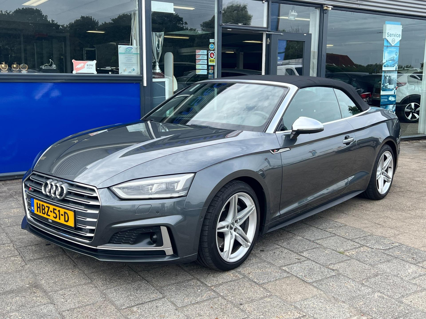 Audi