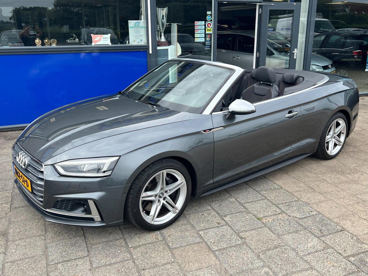 Audi