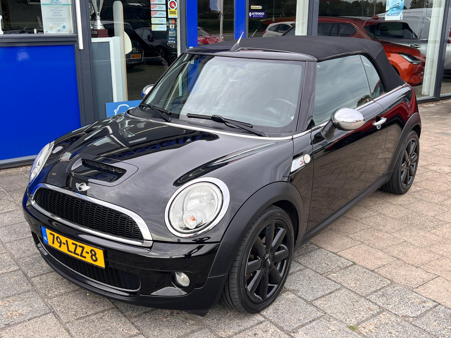 MINI