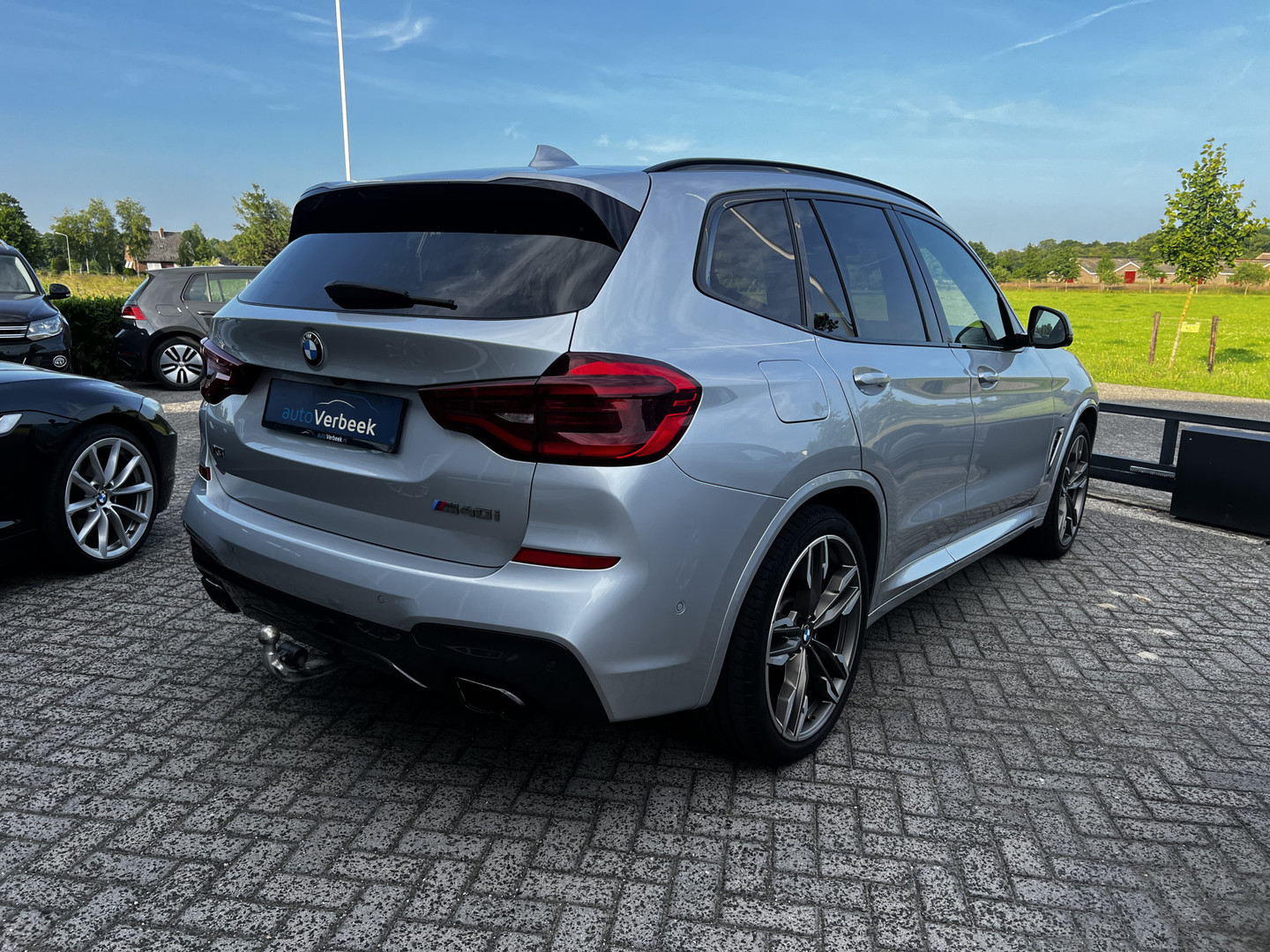 BMW