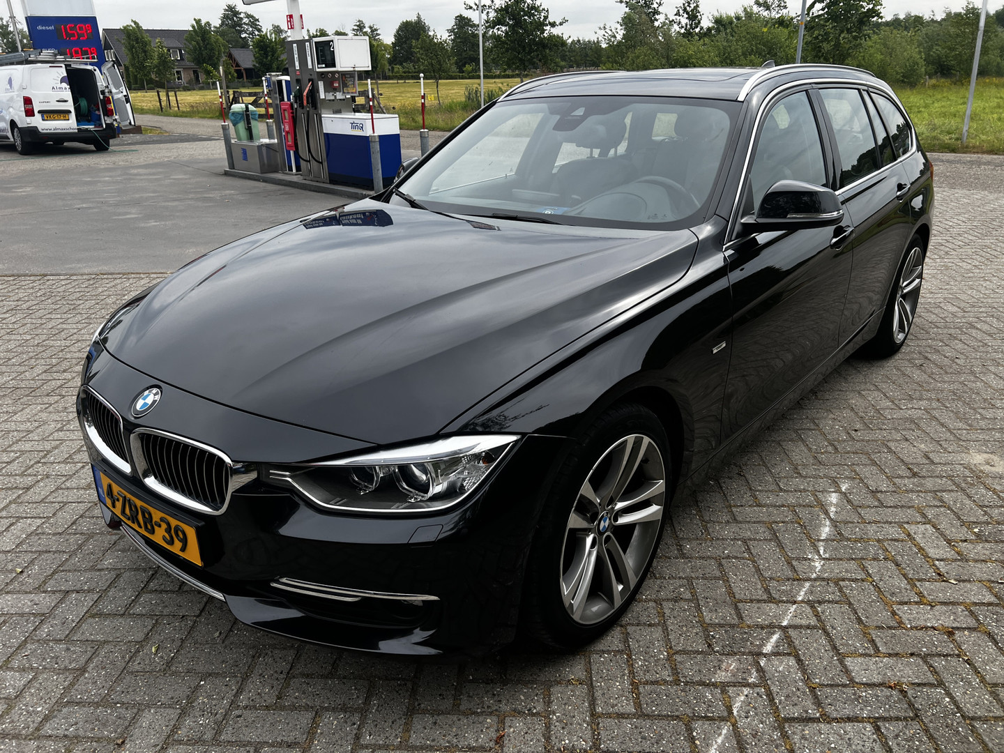 BMW