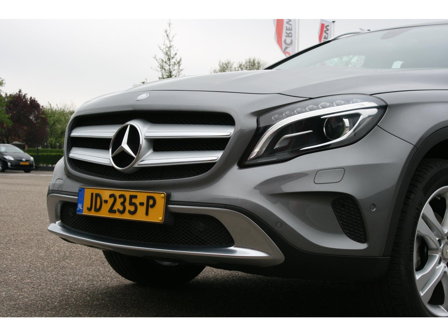 Mercedes-Benz
