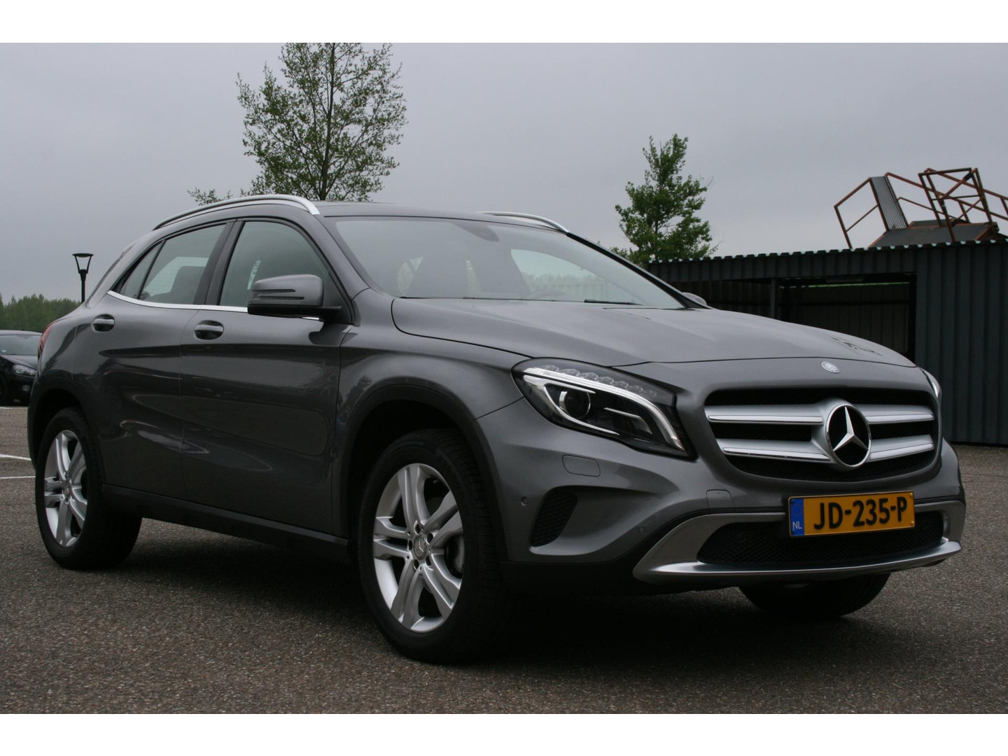 Mercedes-Benz