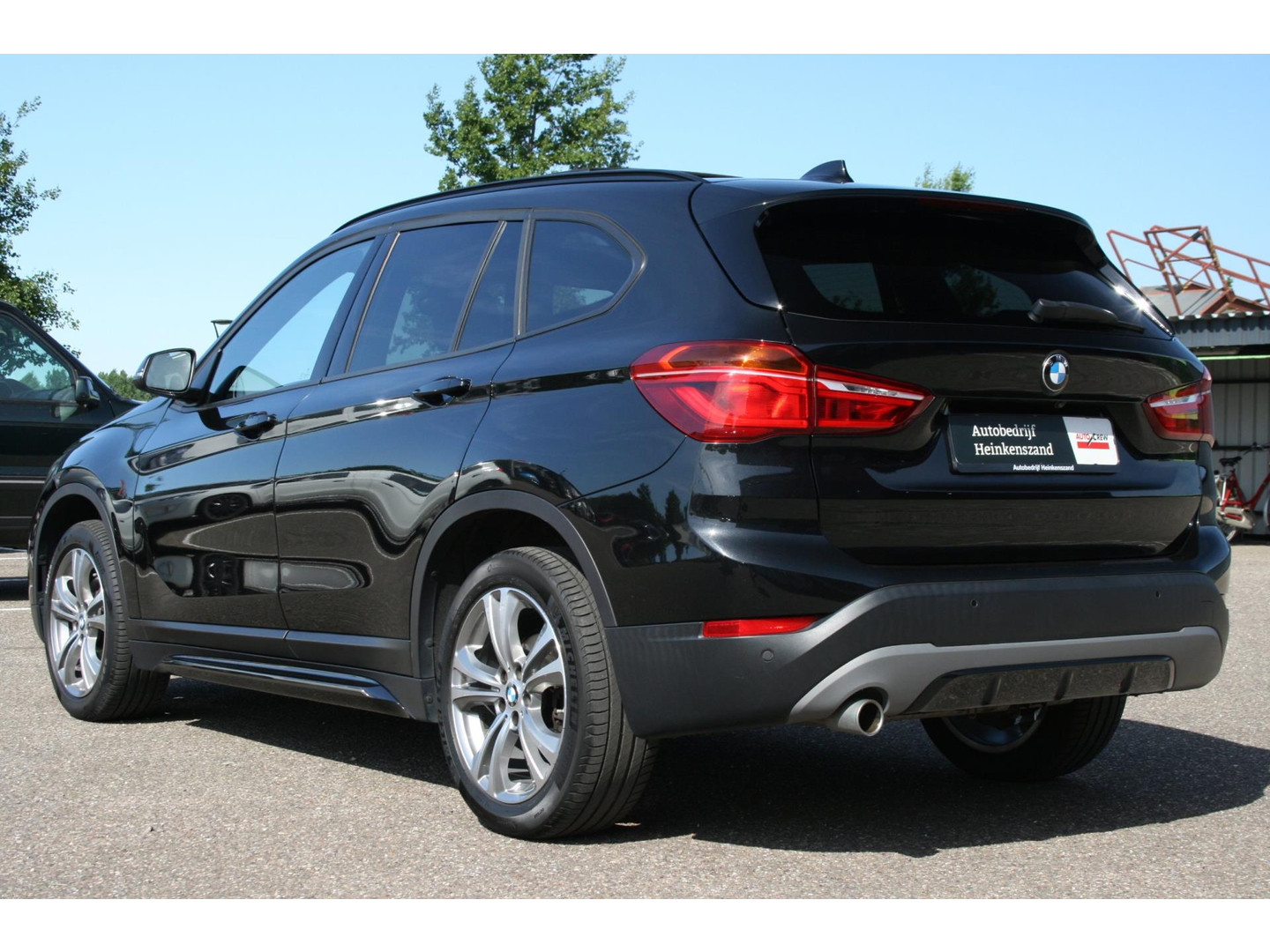 BMW