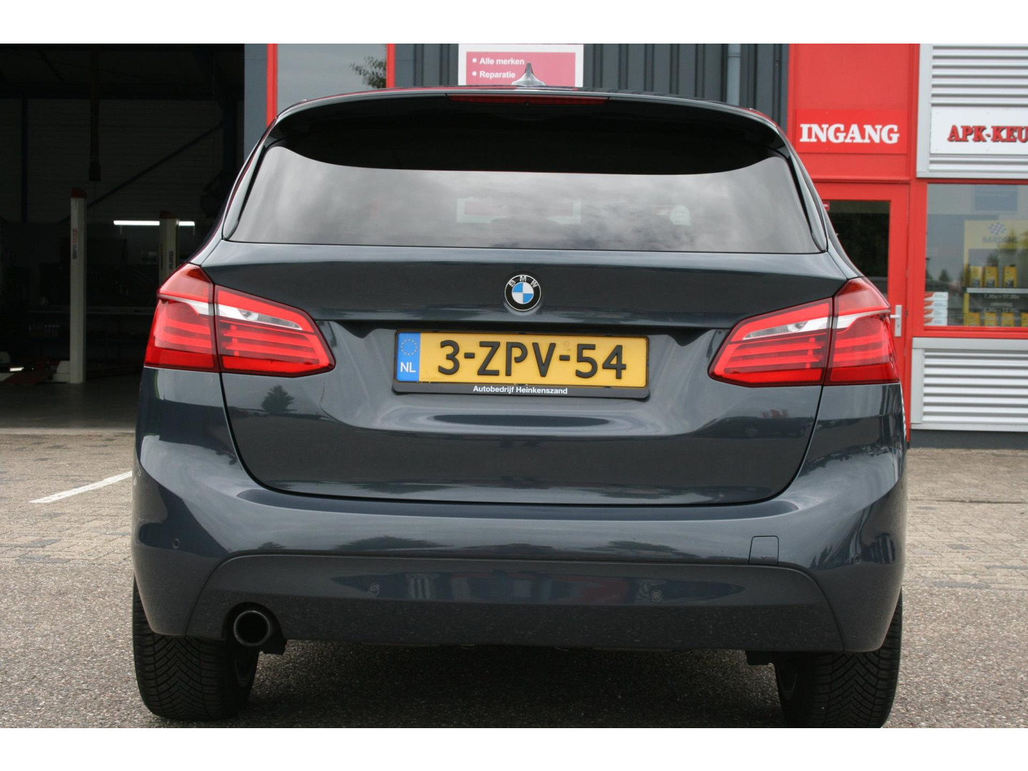 BMW