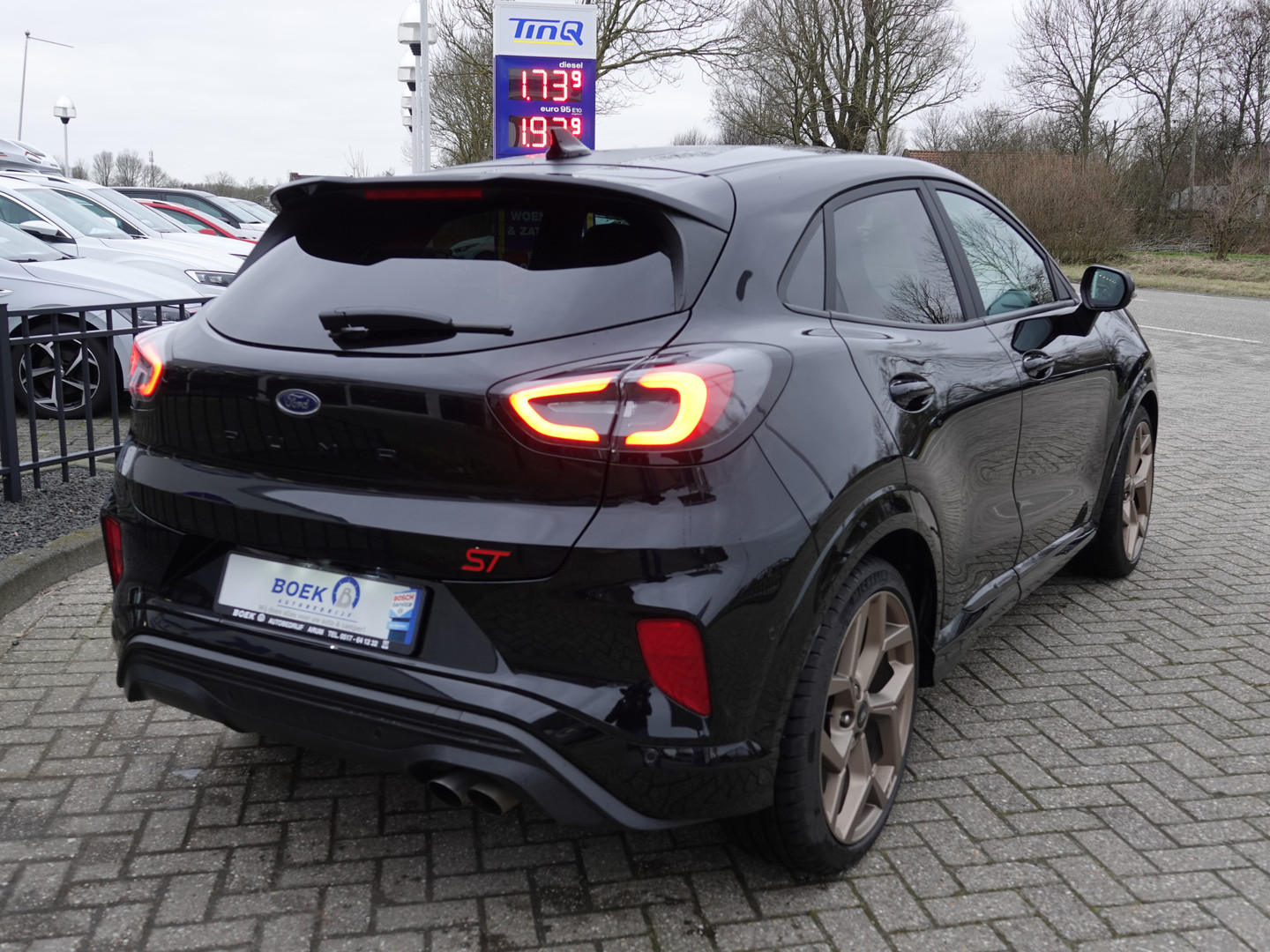 Ford Ford