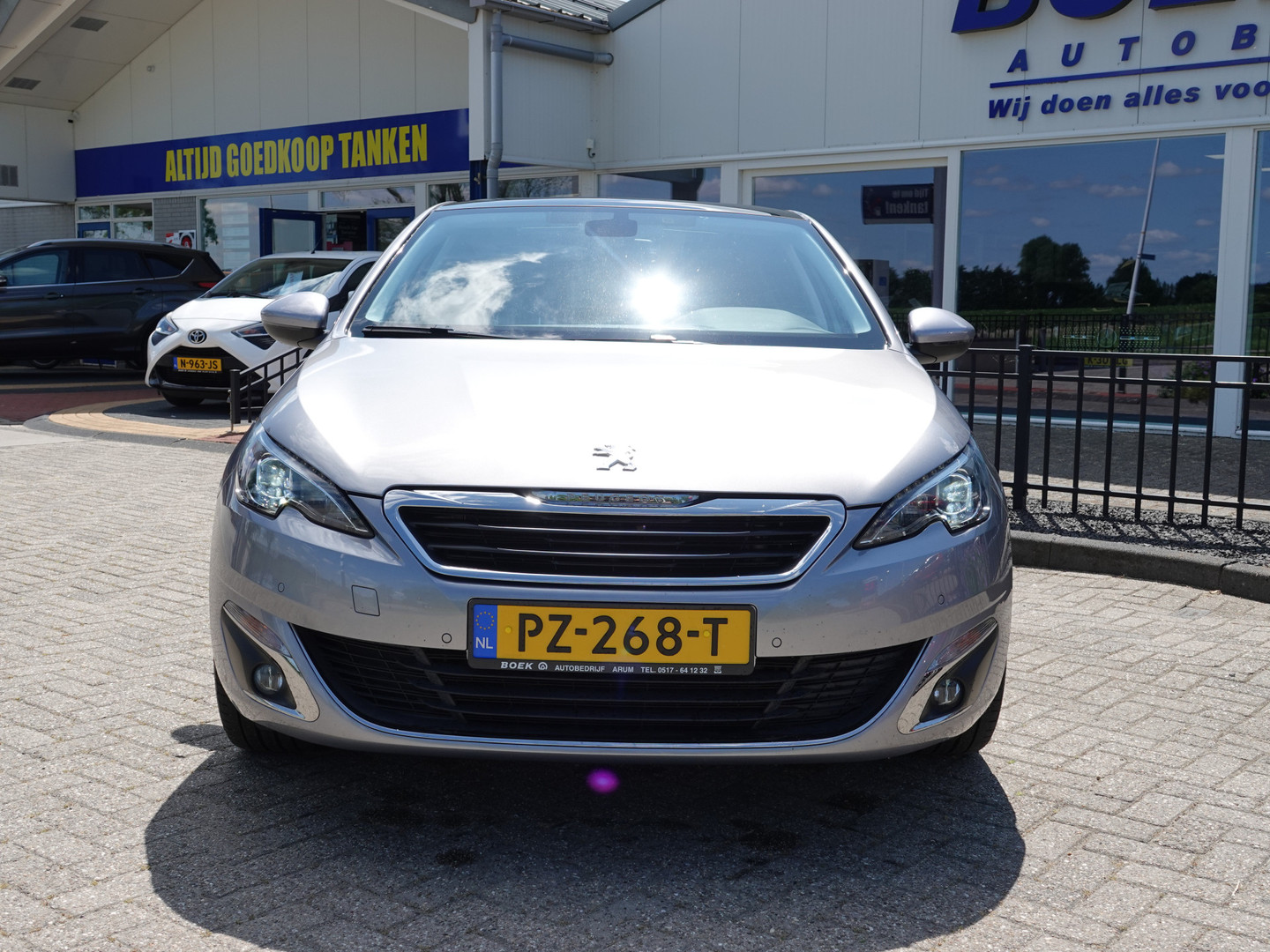 Peugeot