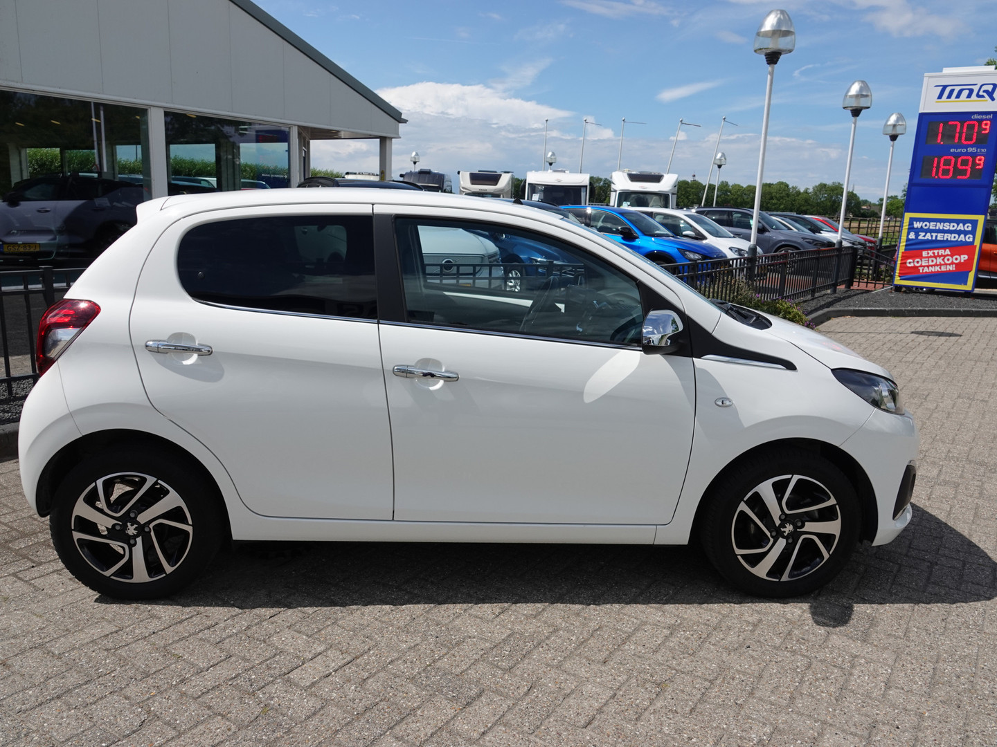 Peugeot