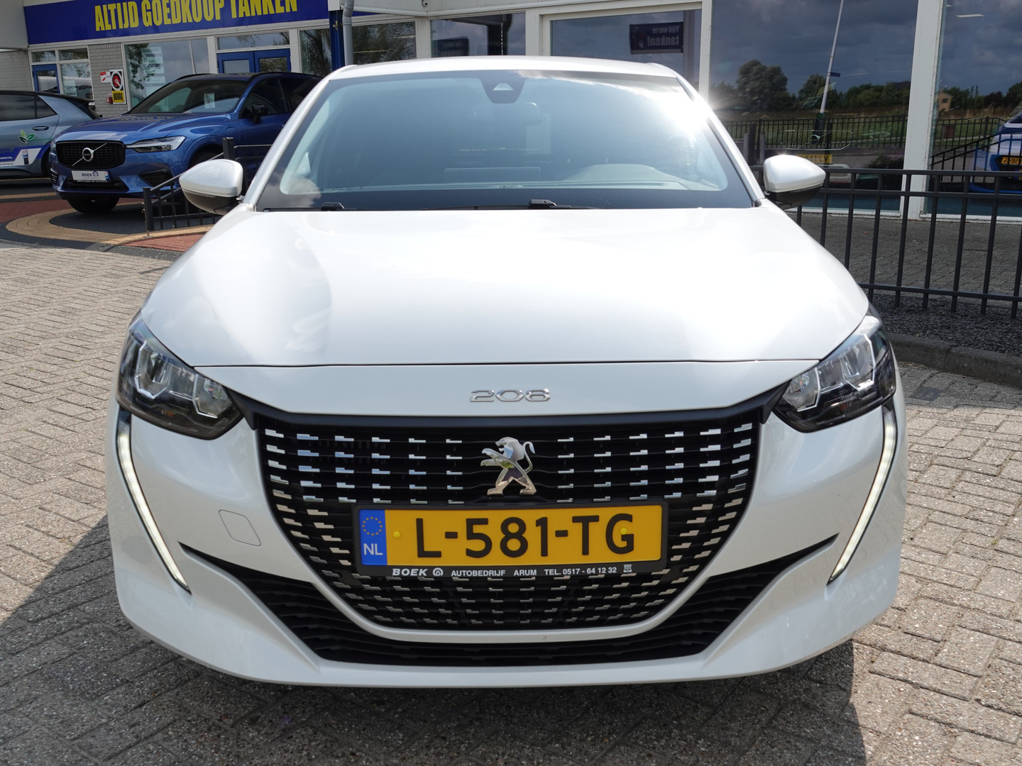 Peugeot