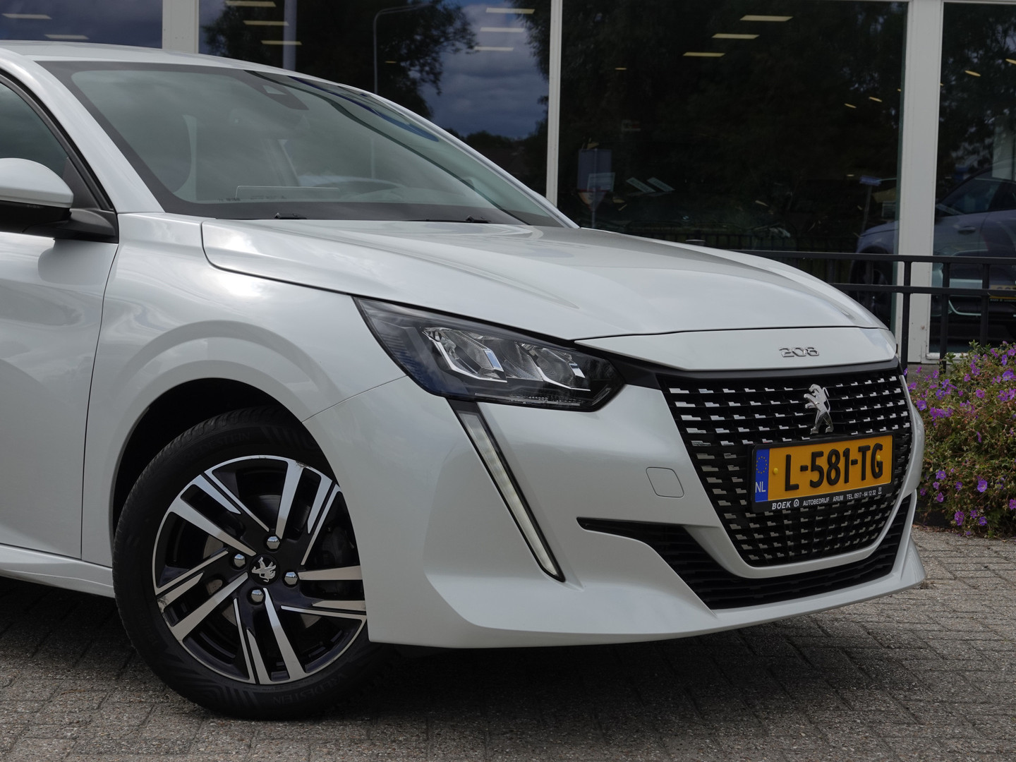 Peugeot