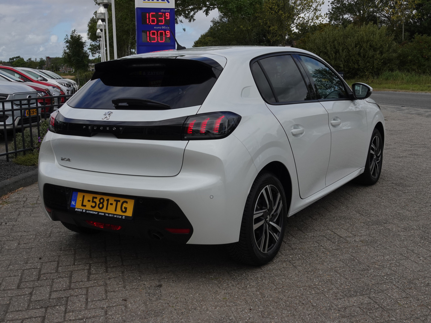 Peugeot