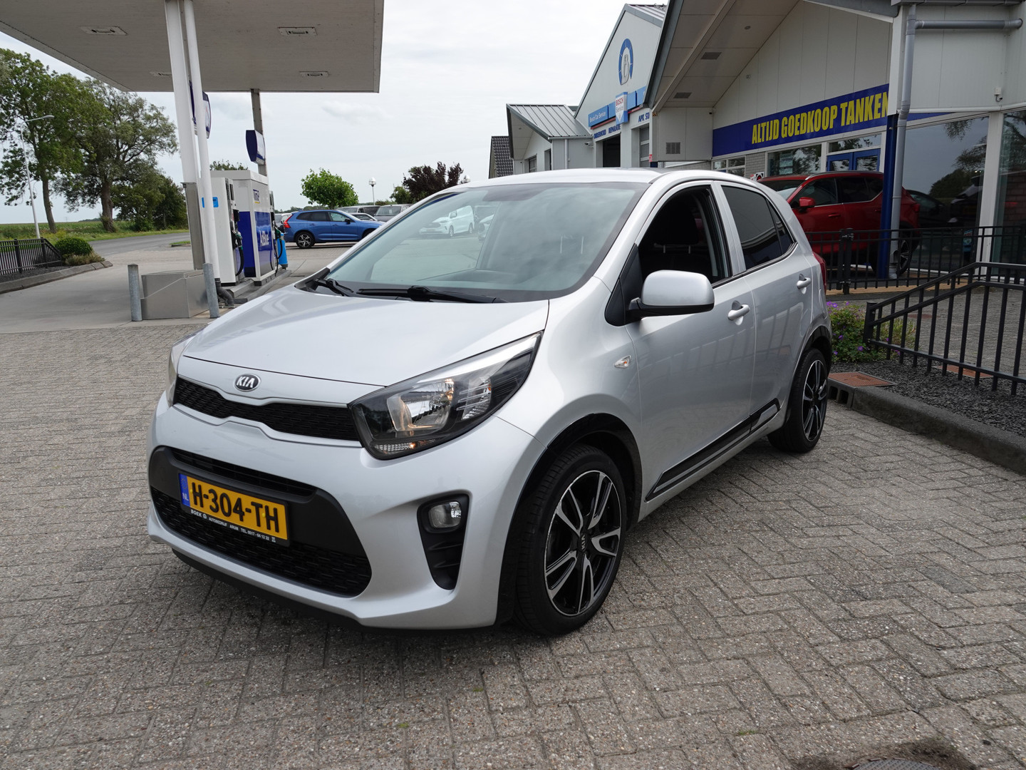 Kia