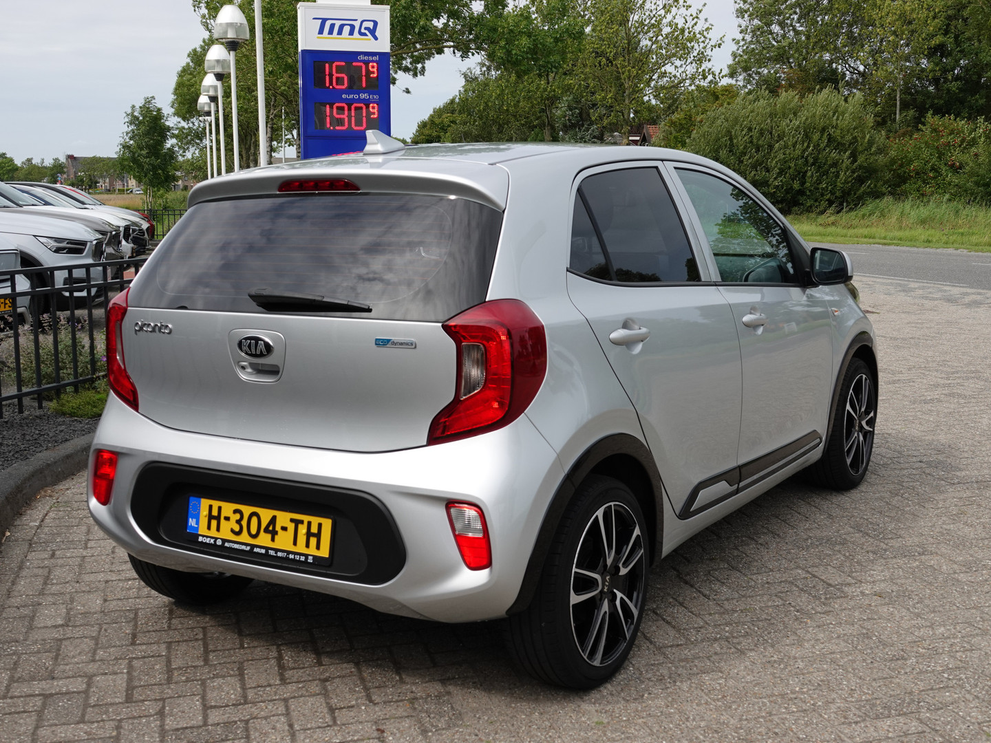 Kia