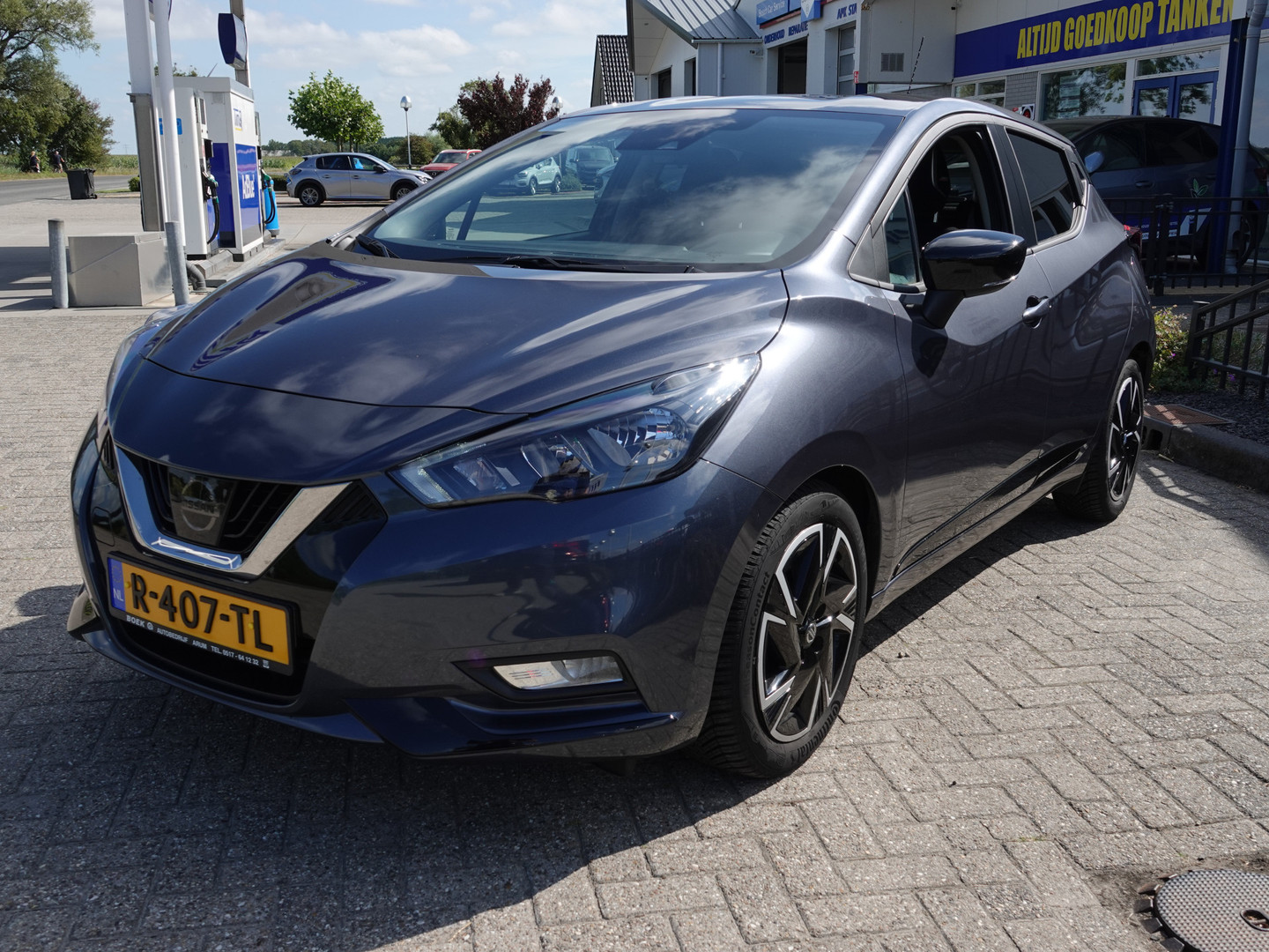 Nissan
