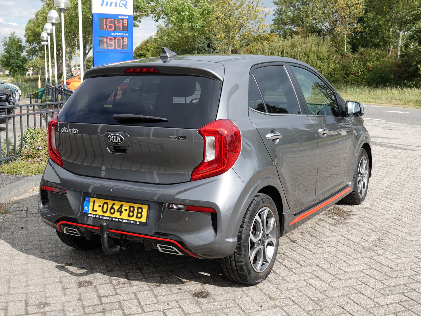 Kia