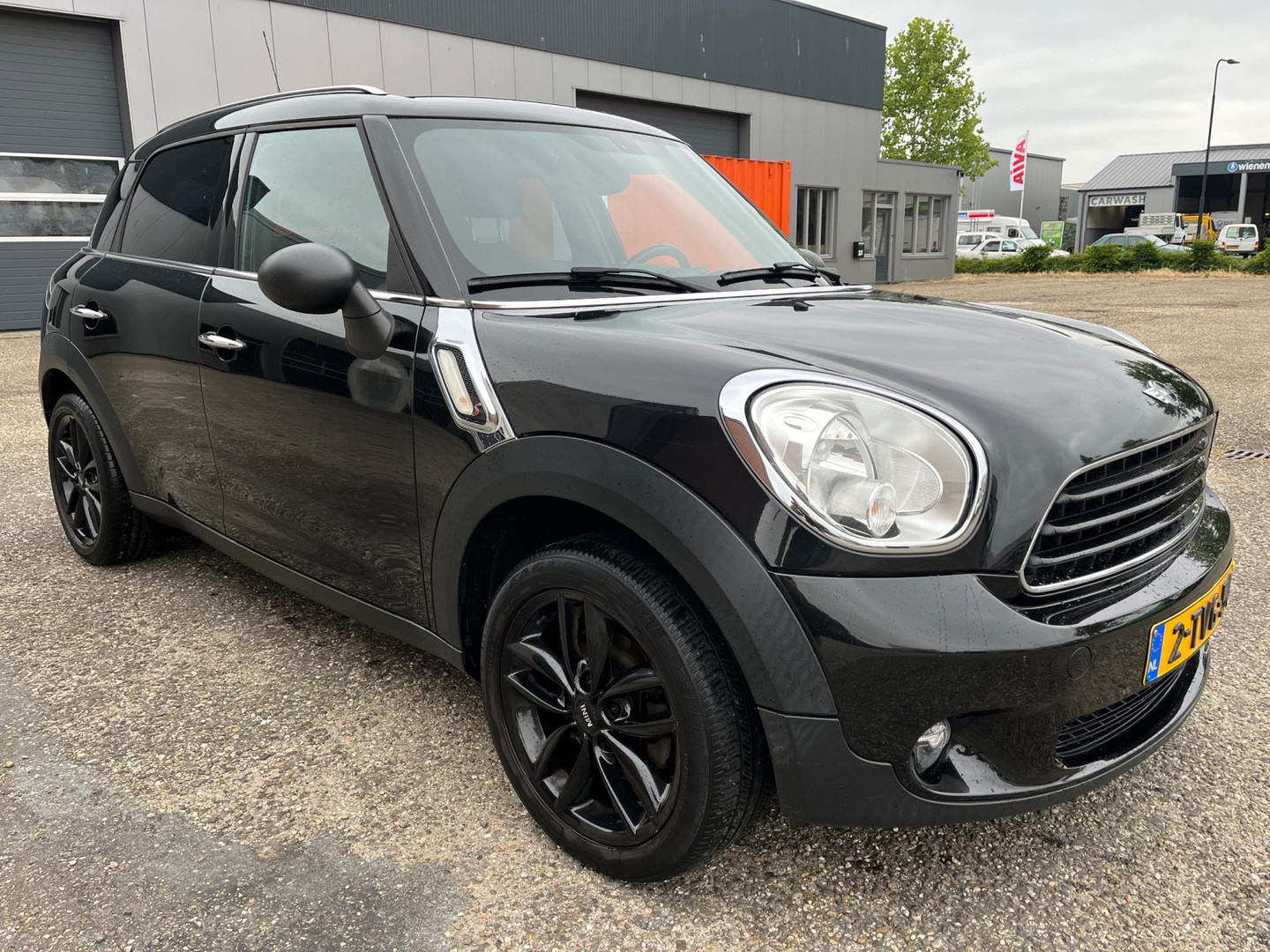 MINI