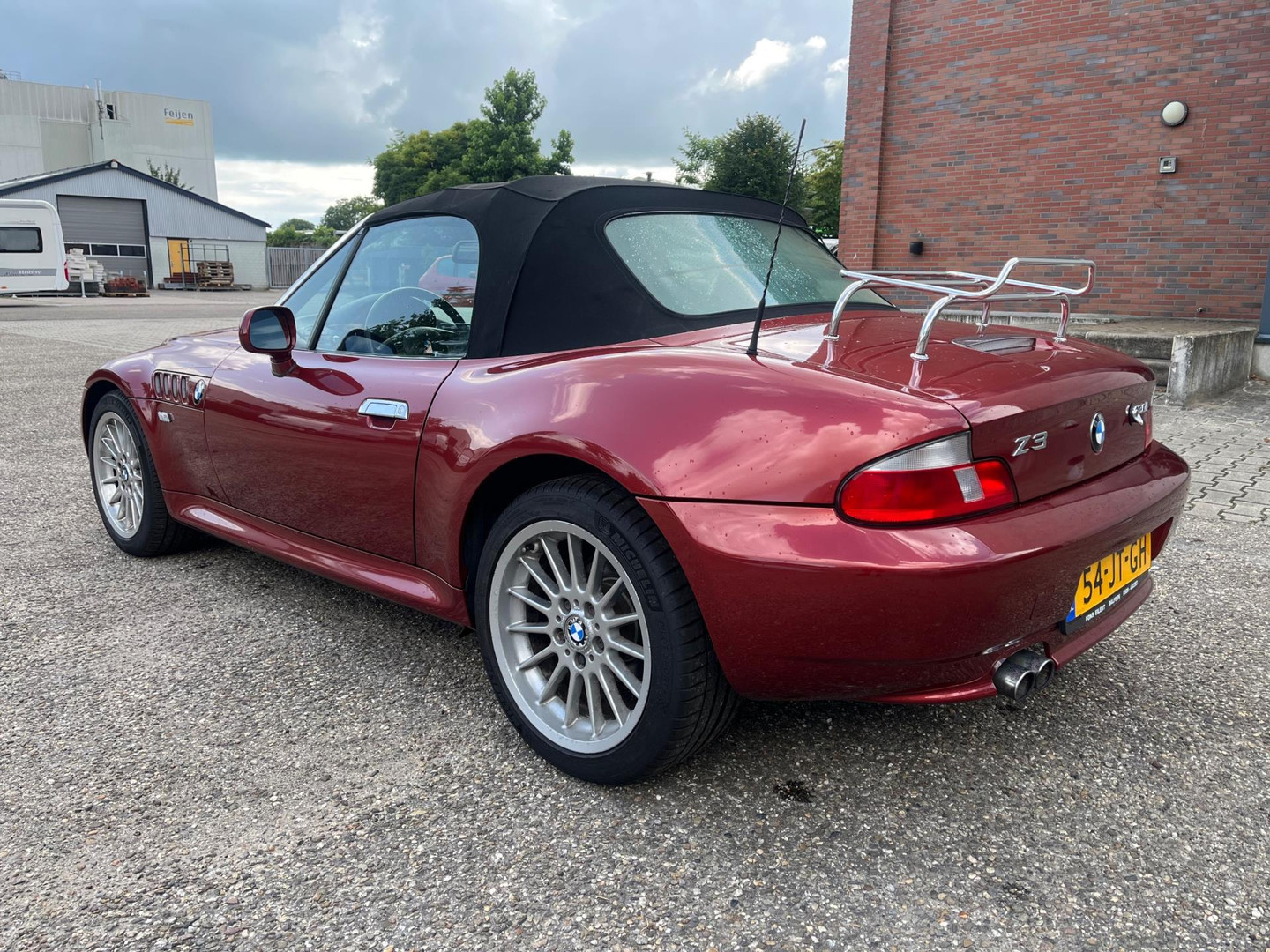 BMW