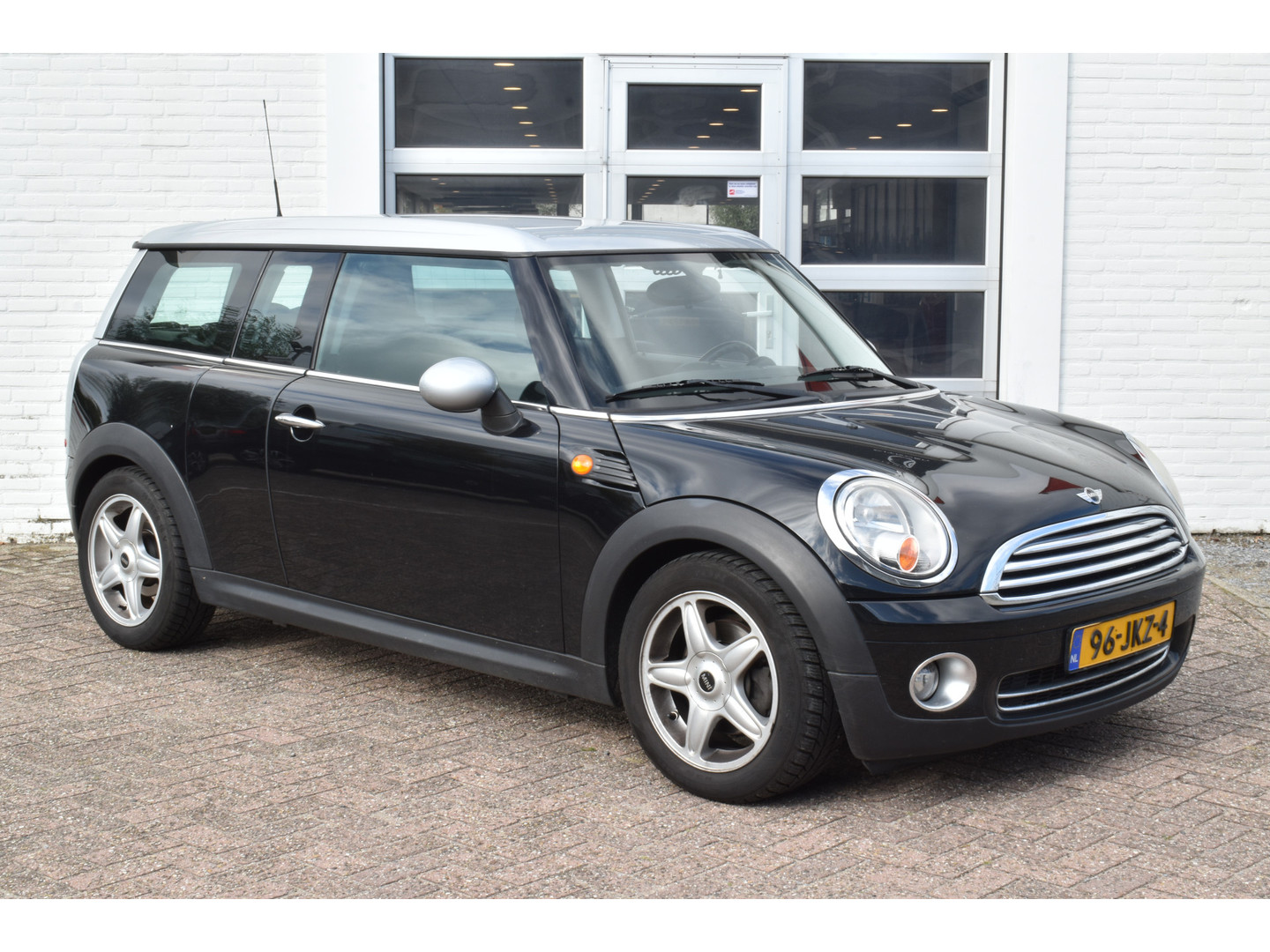 MINI