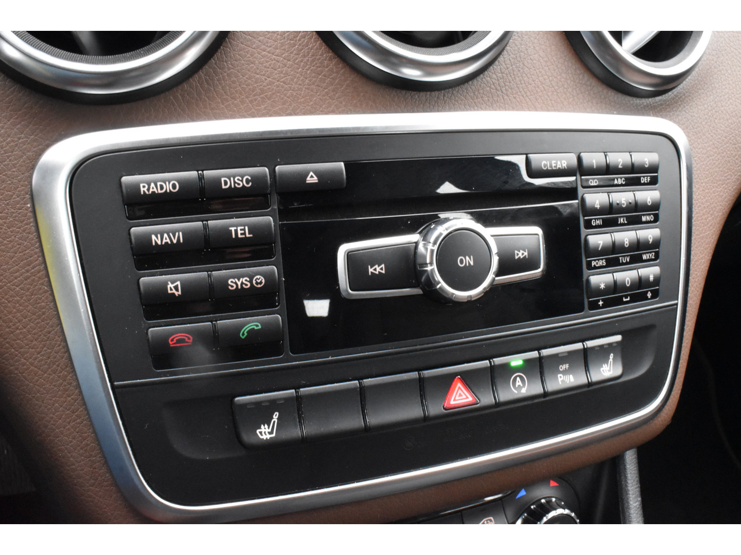 Mercedes-Benz Mercedes-Benz