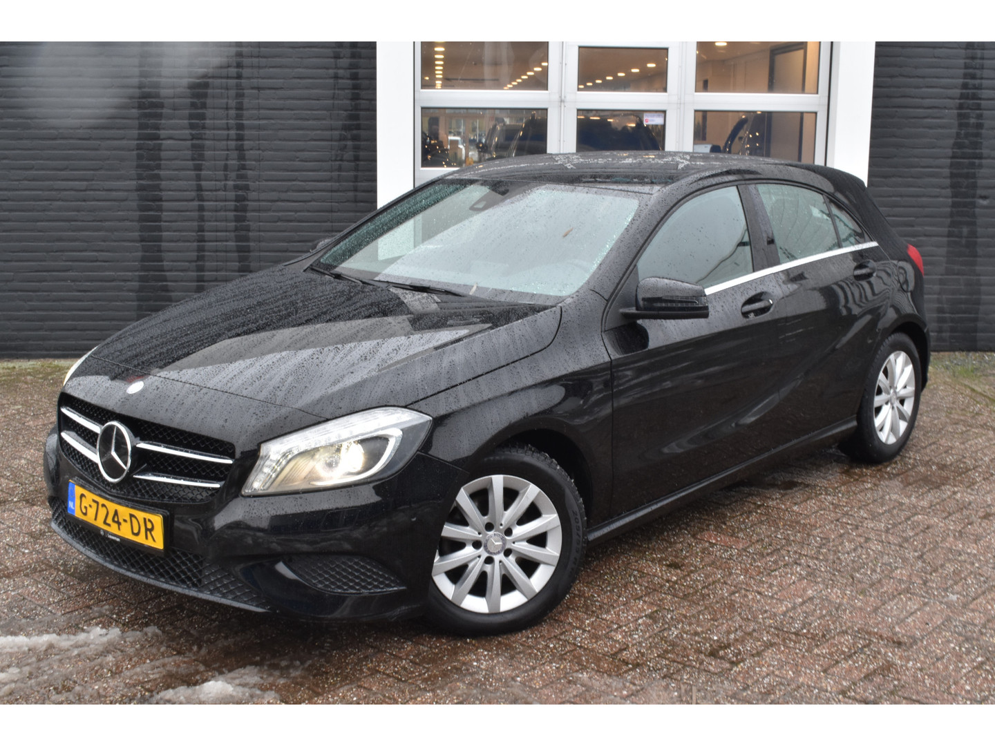 Mercedes-Benz Mercedes-Benz