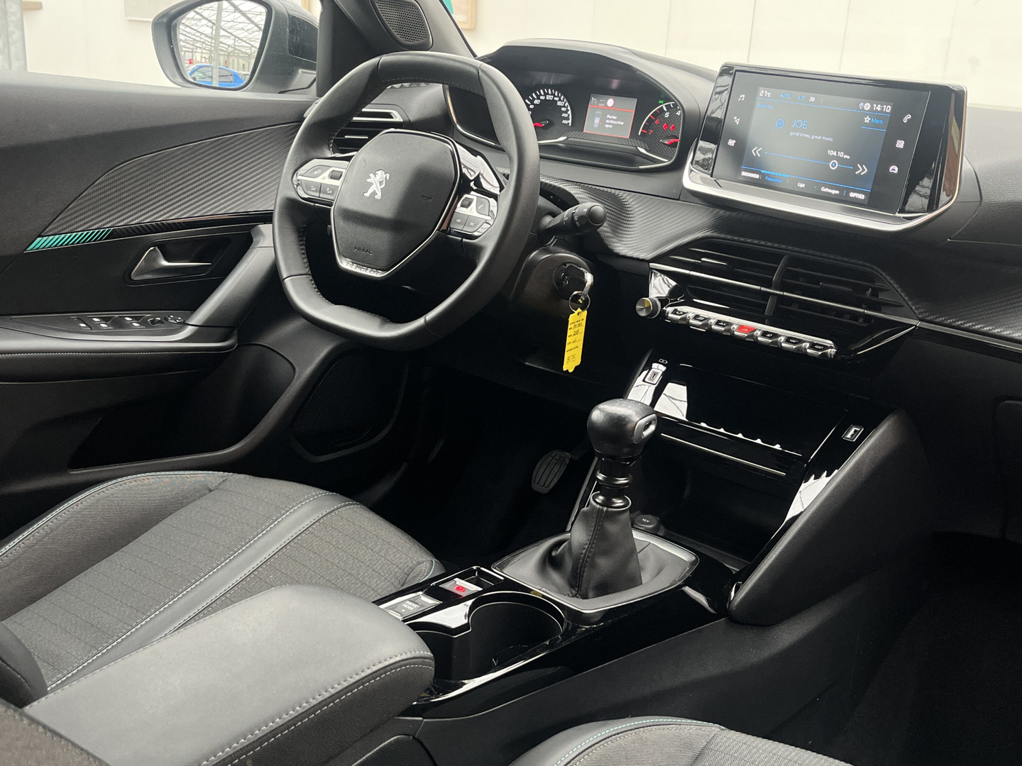 Peugeot