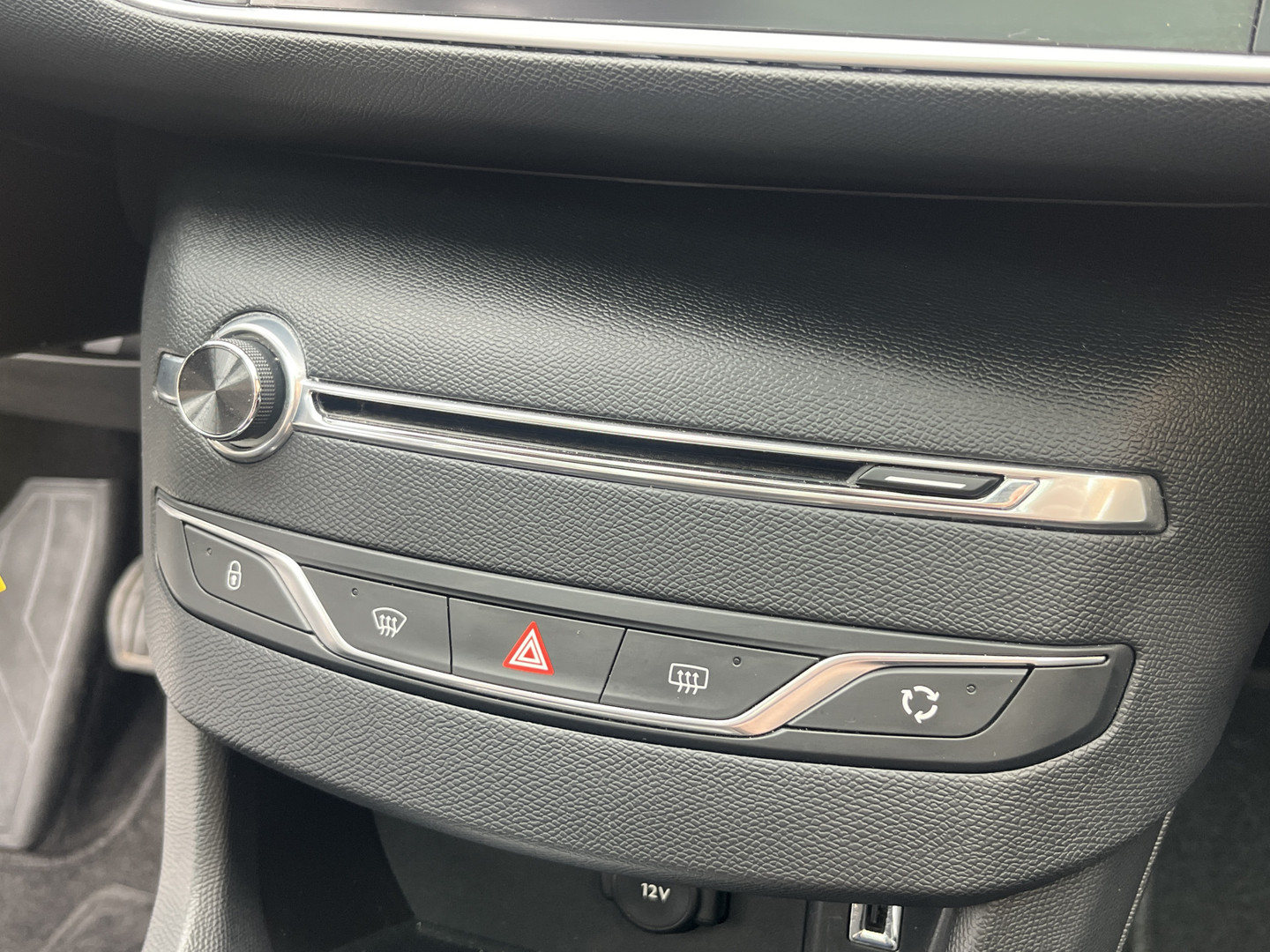 Peugeot Peugeot