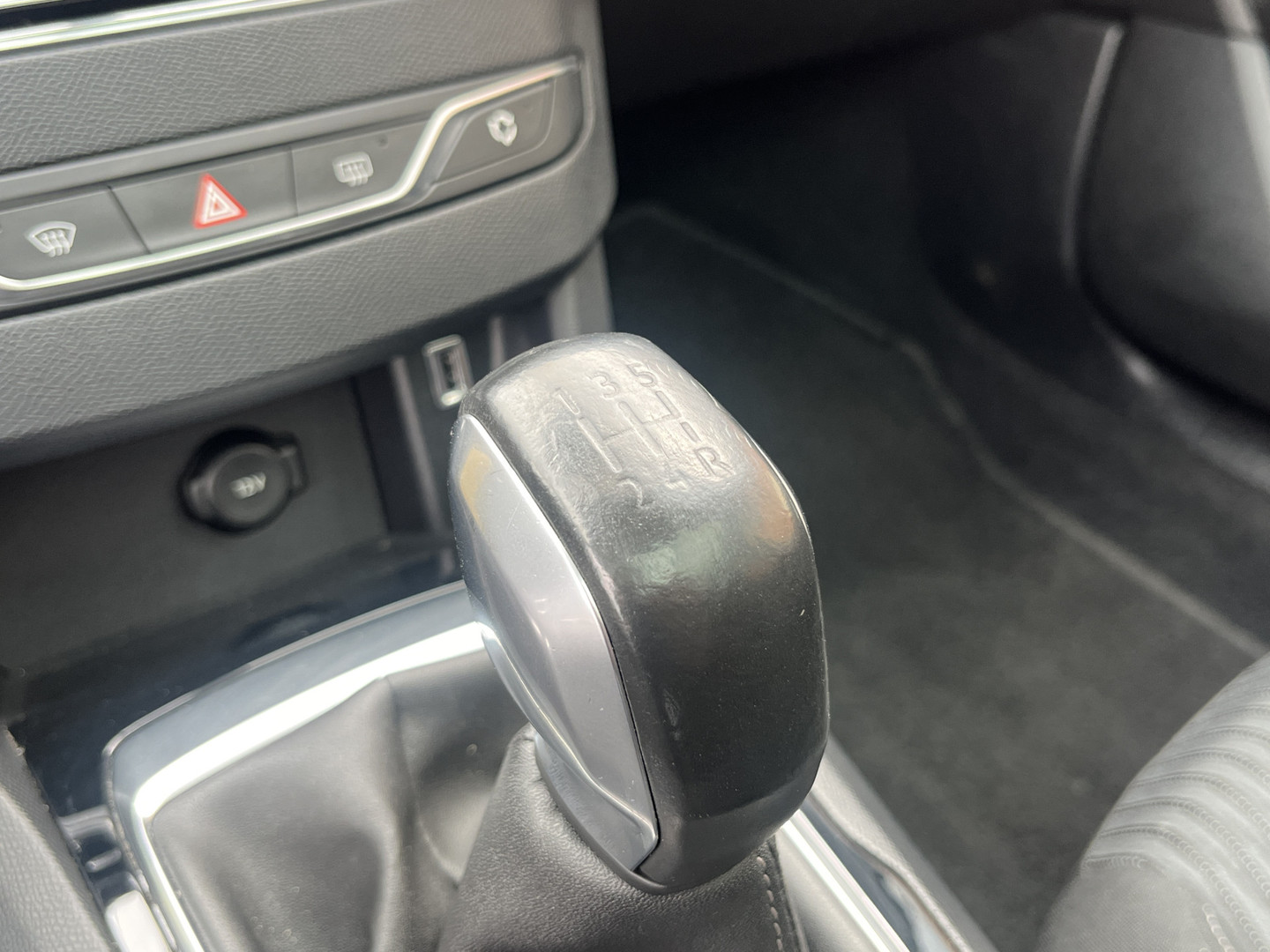 Peugeot Peugeot