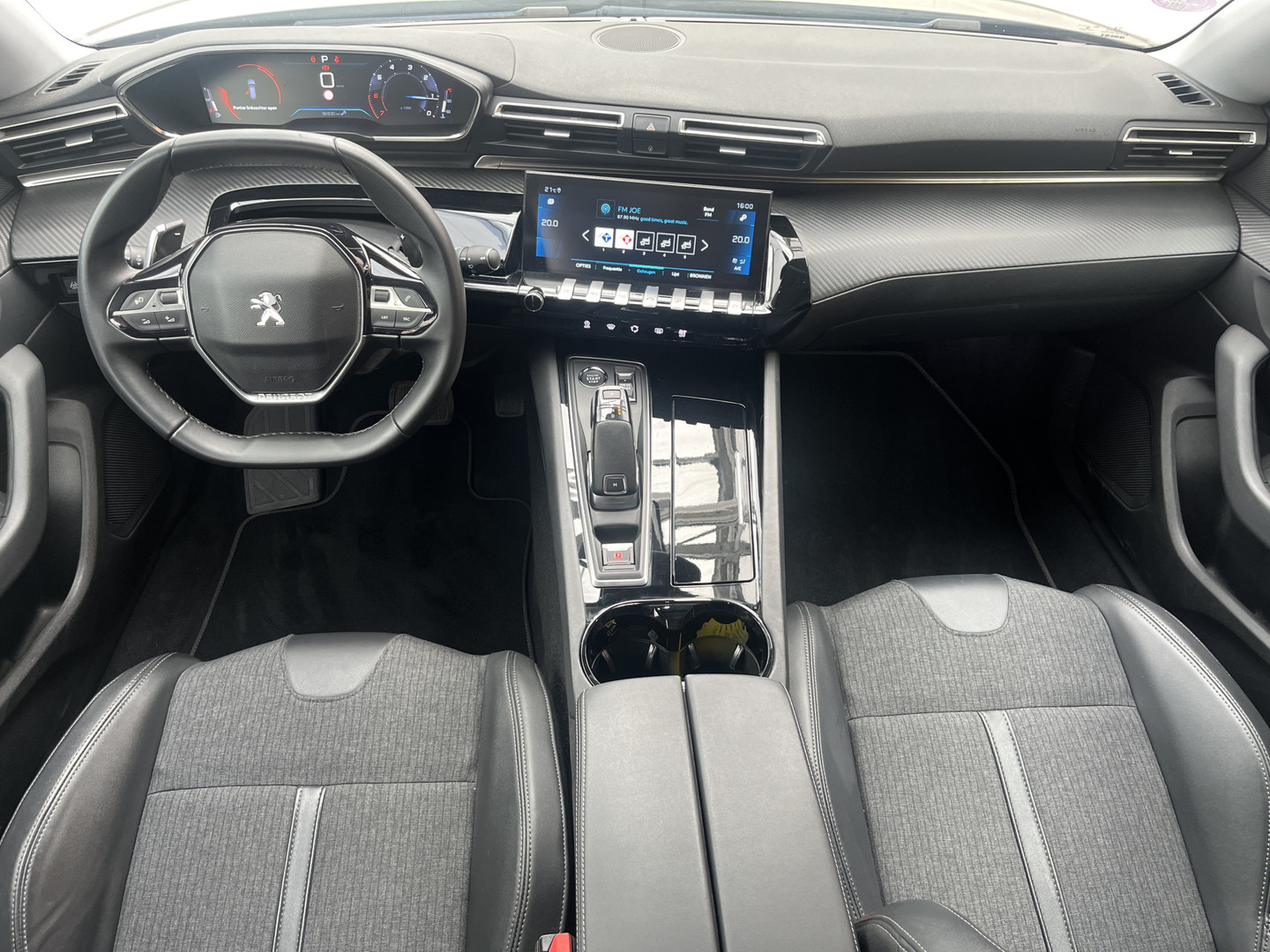 Peugeot