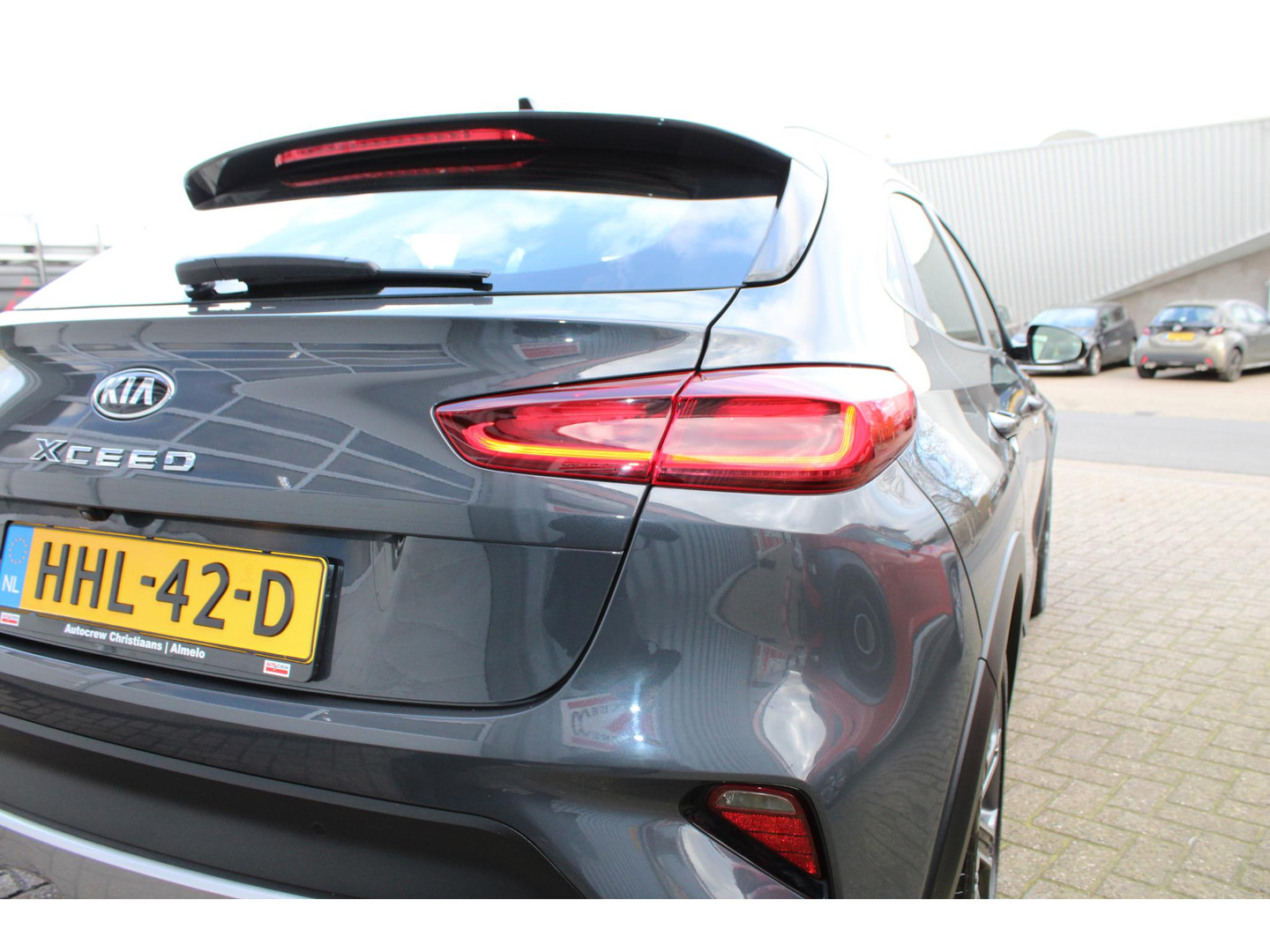 Kia
