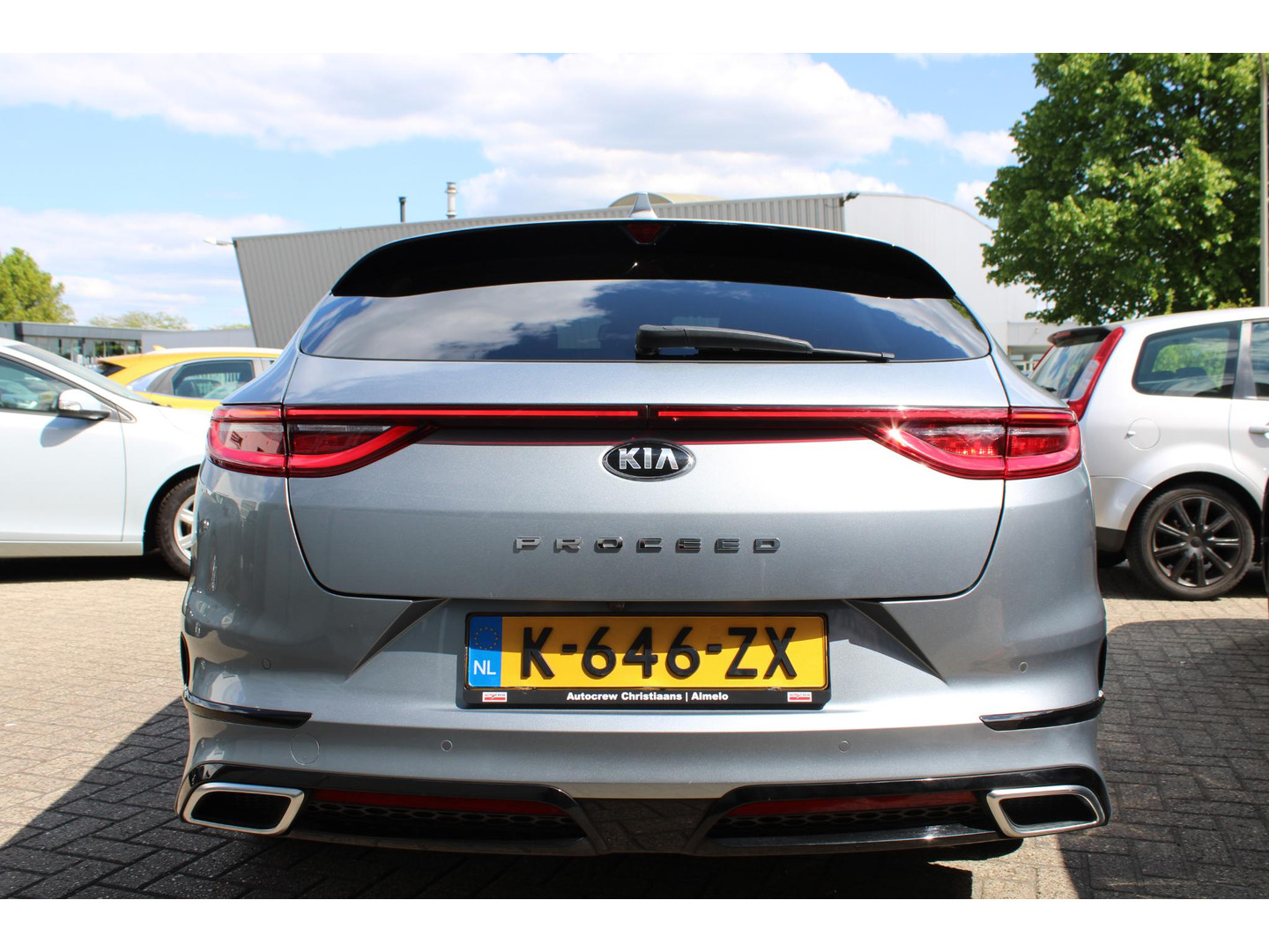 Kia