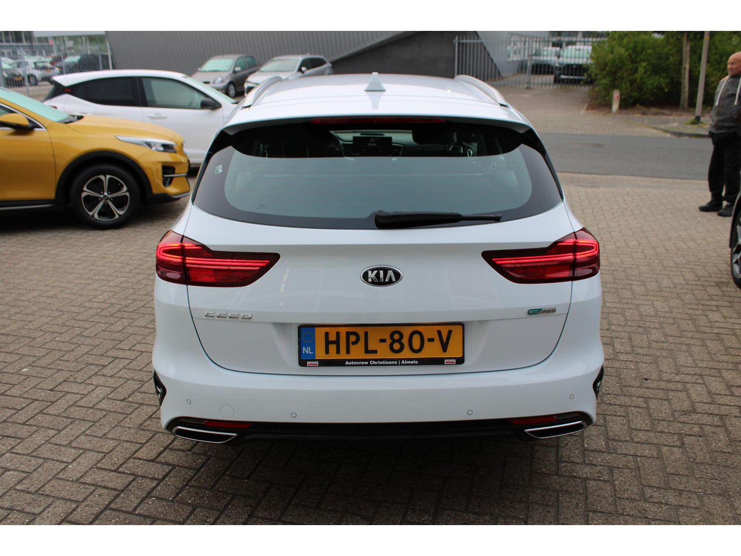 Kia