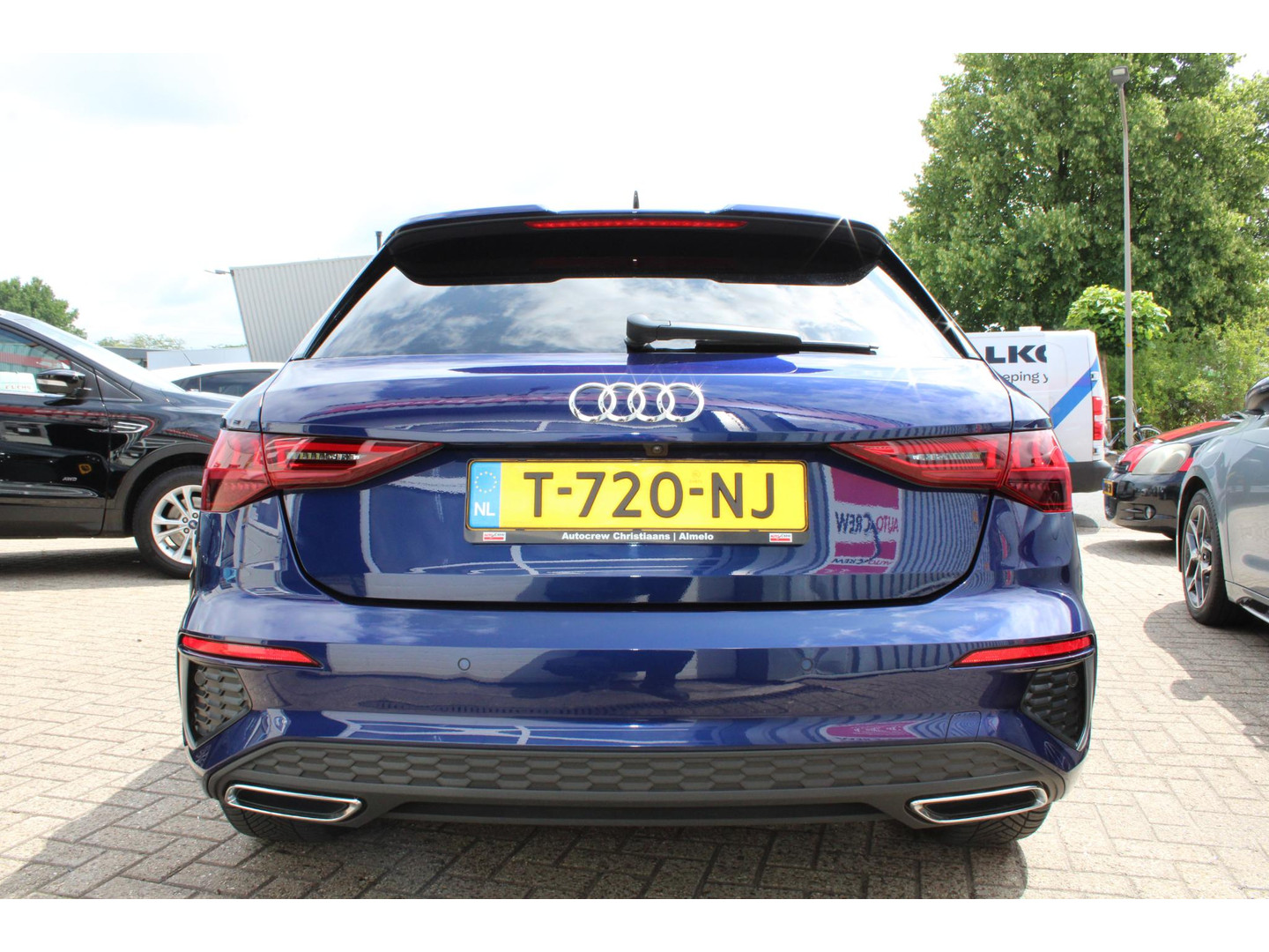 Audi
