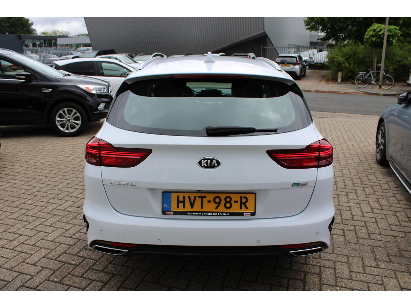 Kia