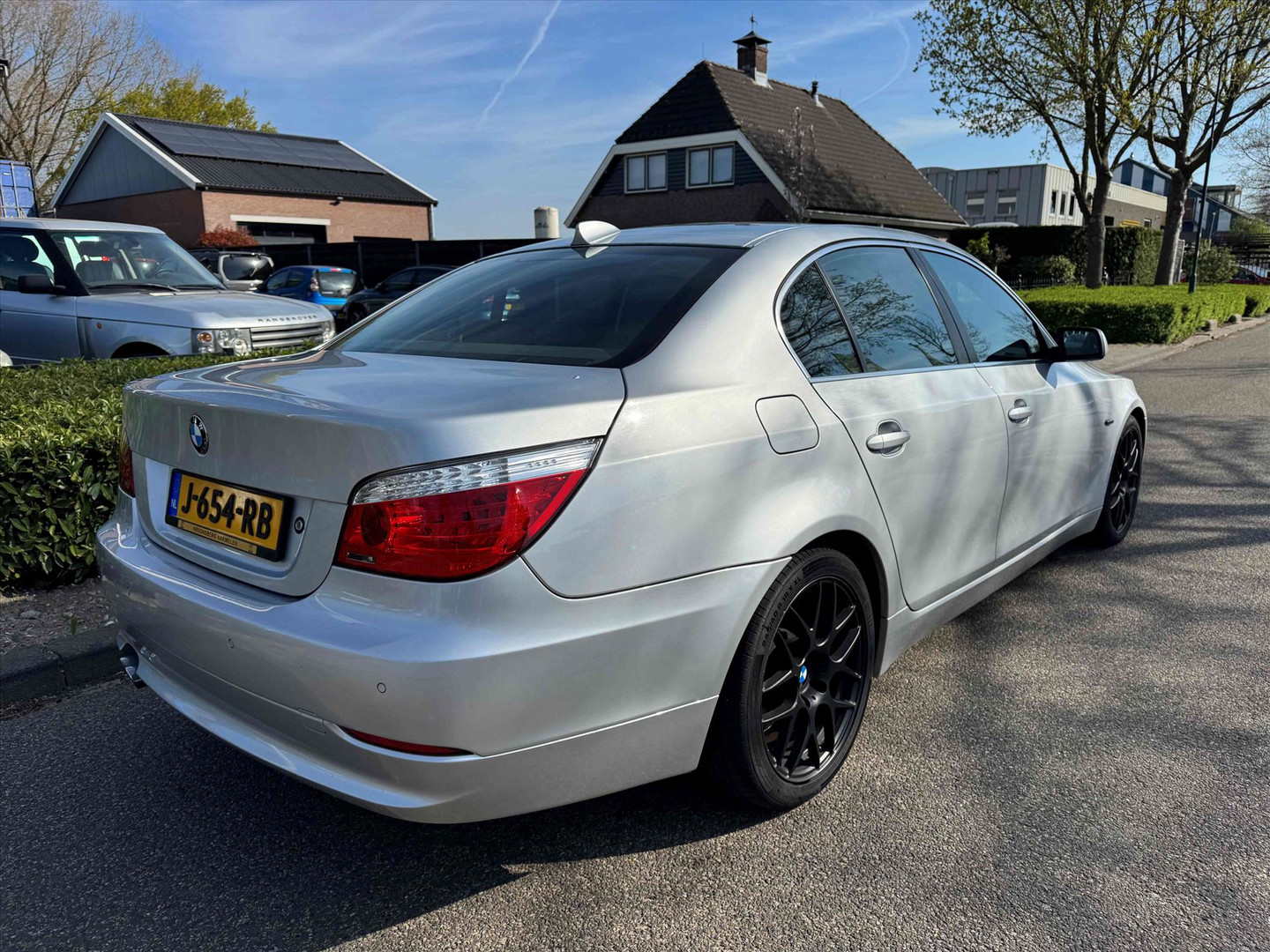 BMW BMW