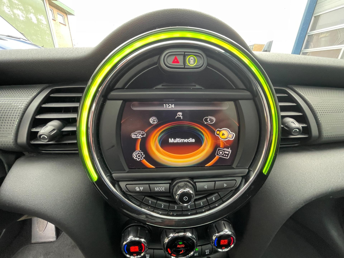 MINI