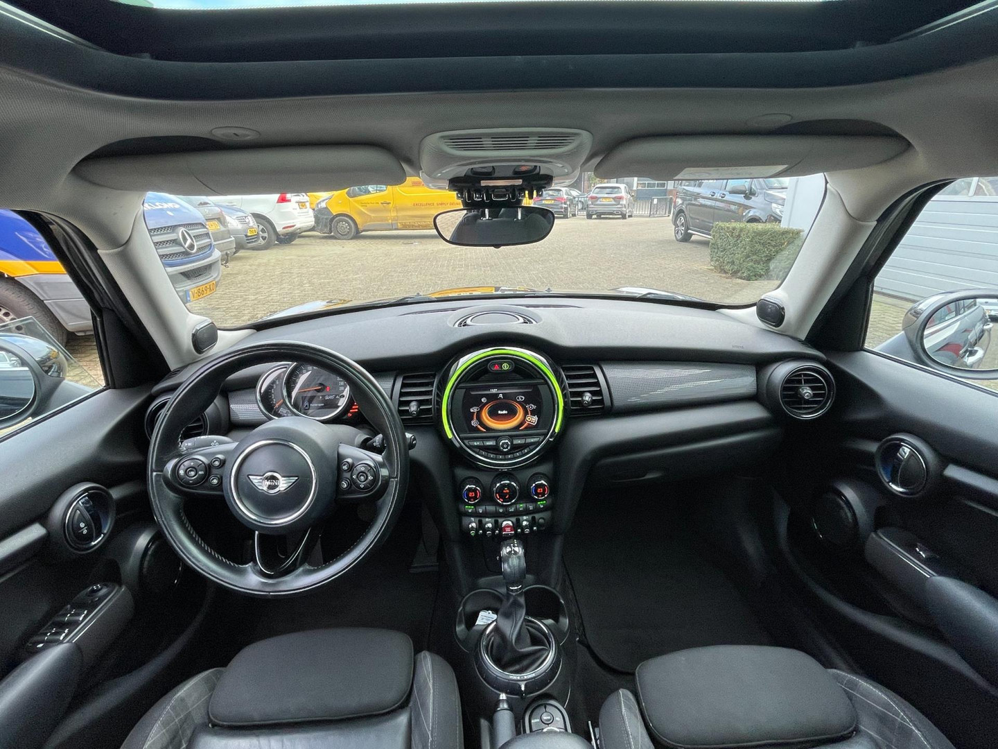 MINI