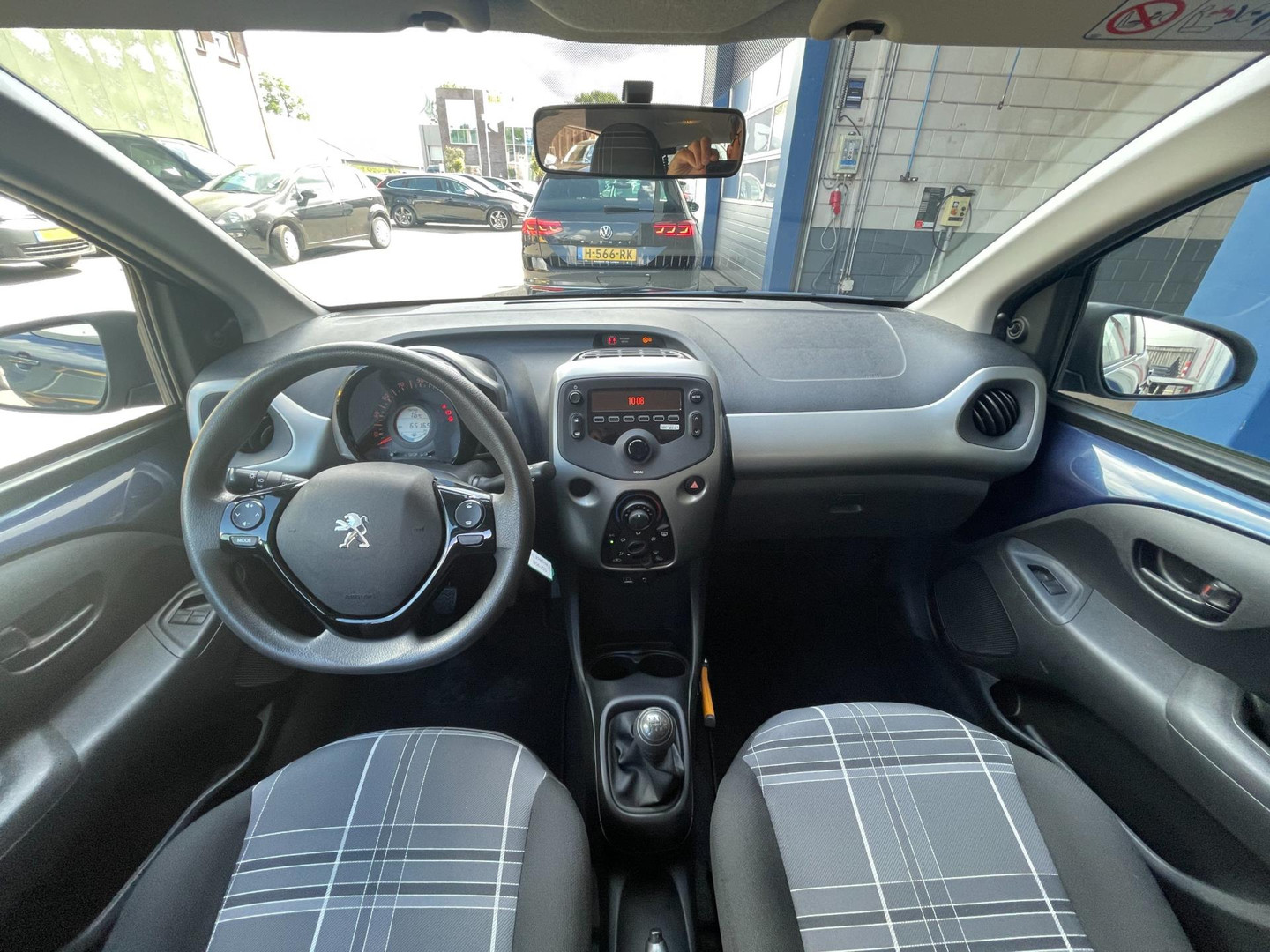 Peugeot