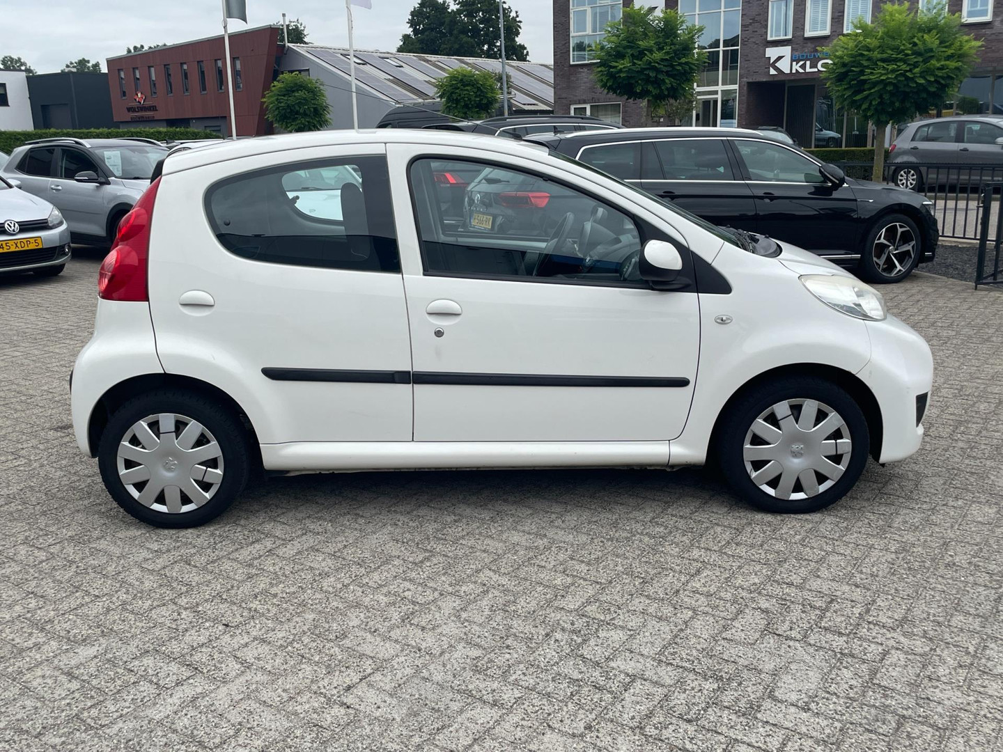 Peugeot