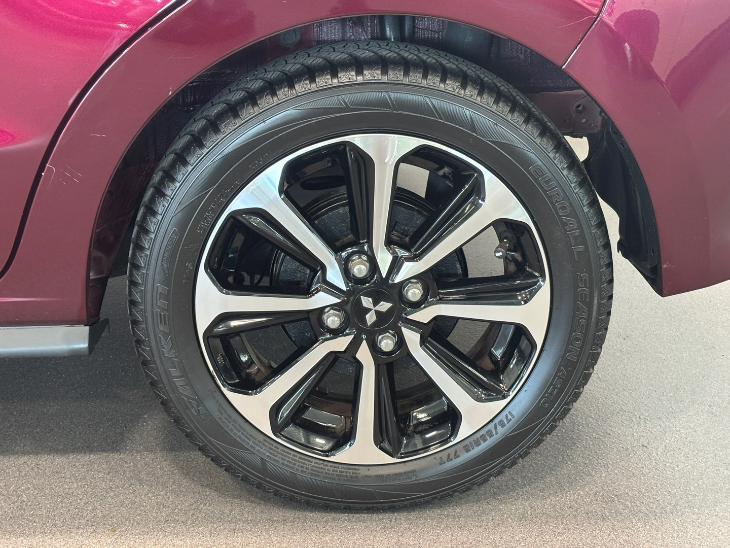 Mitsubishi Mitsubishi