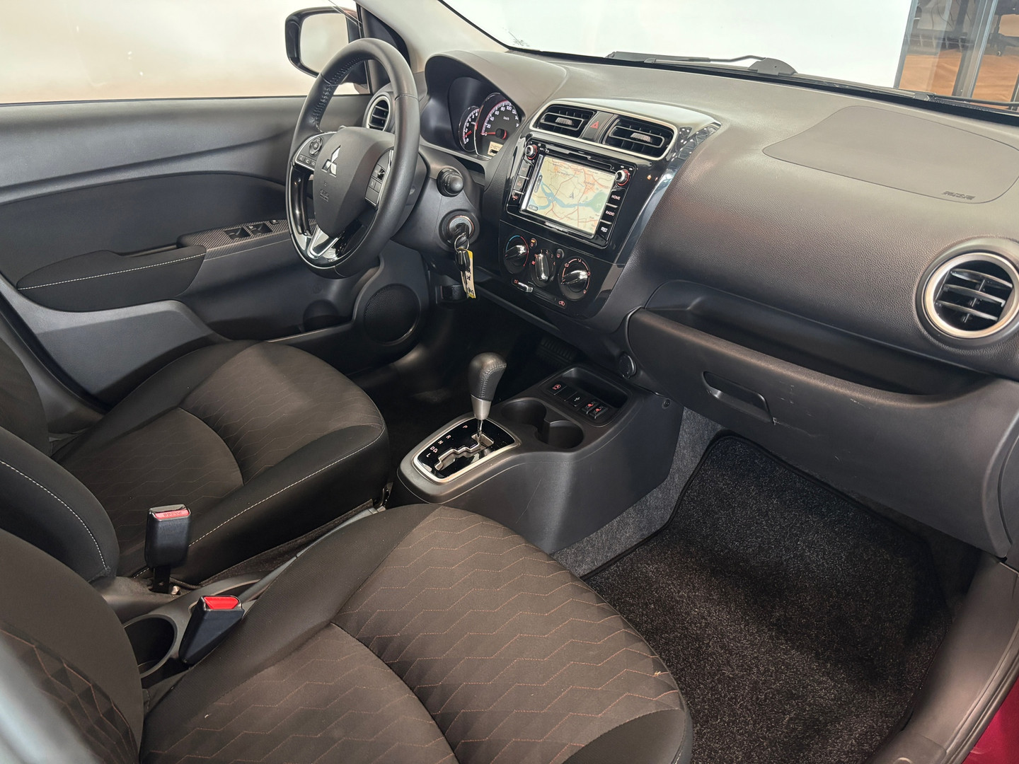 Mitsubishi Mitsubishi