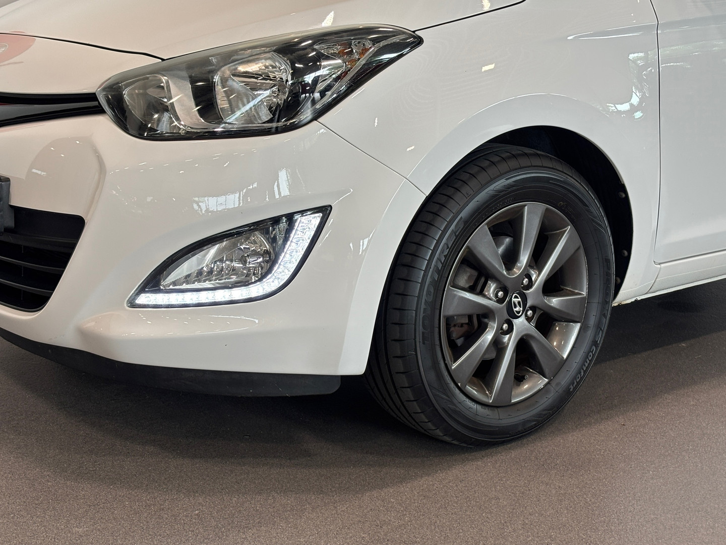 Hyundai Hyundai
