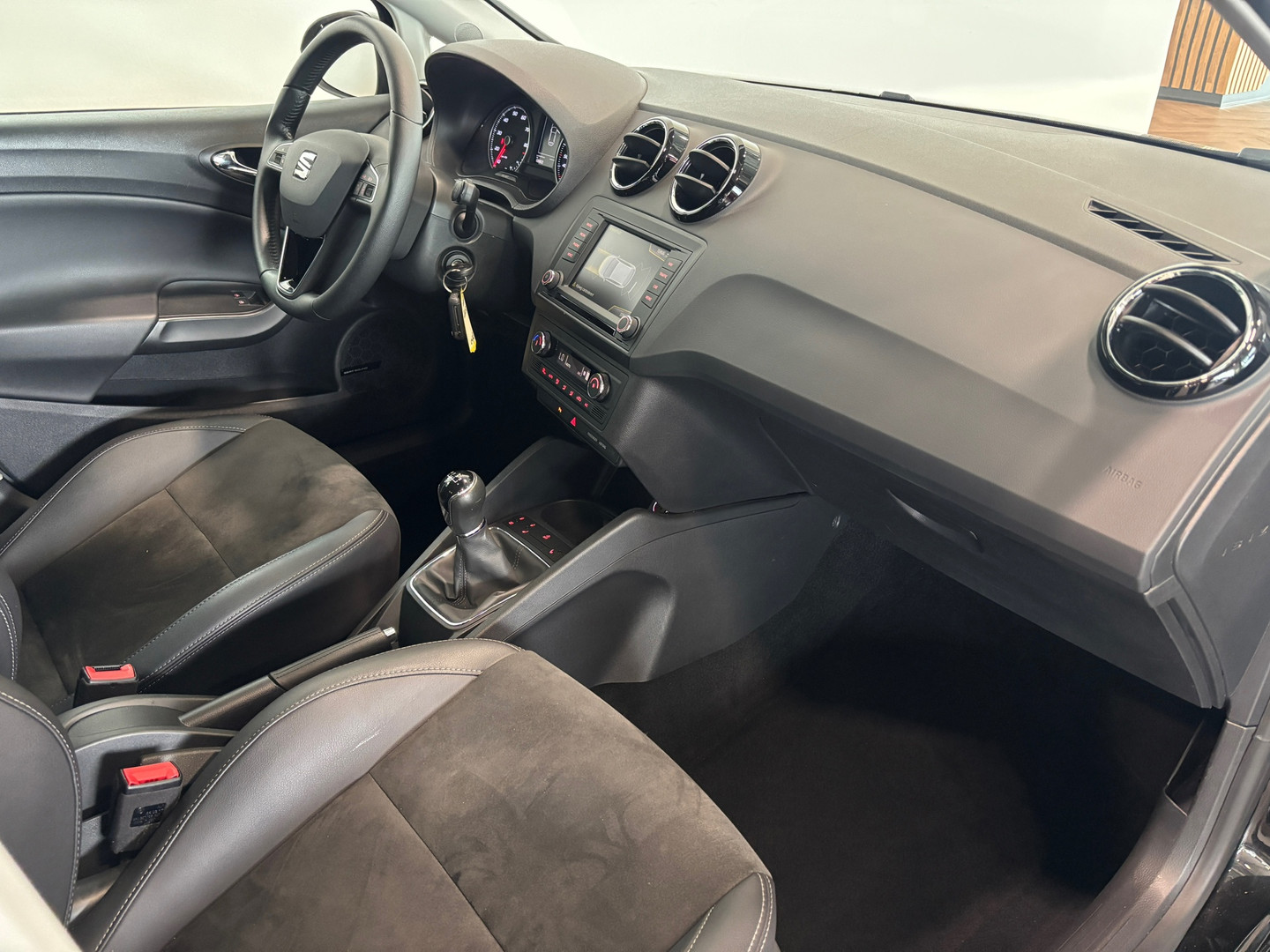 SEAT SEAT