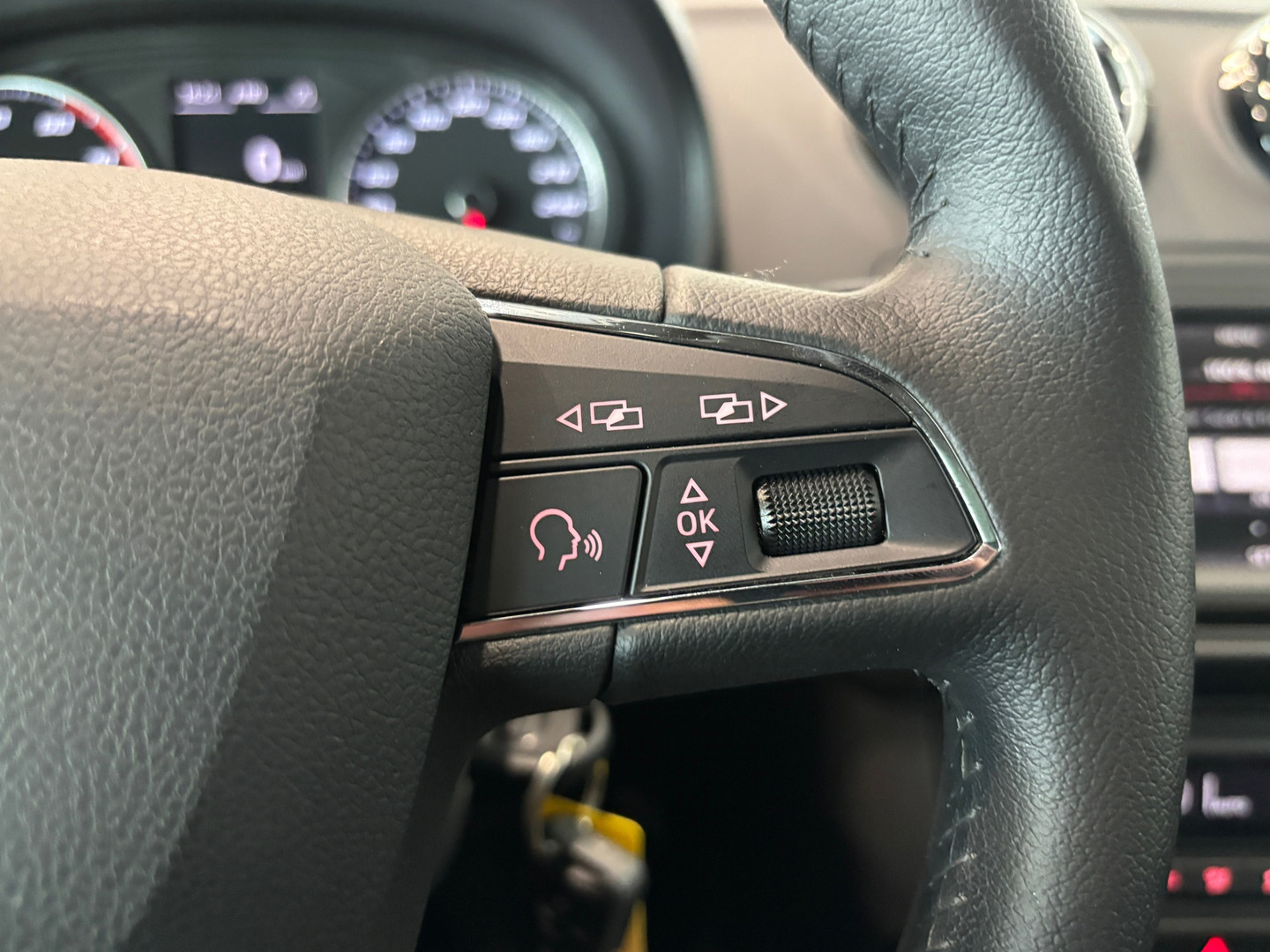 SEAT SEAT