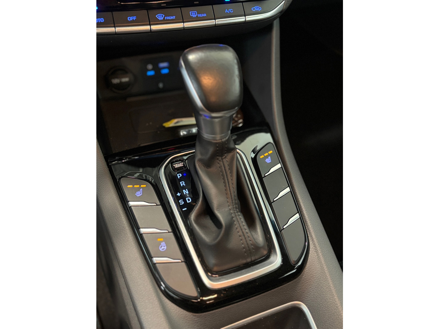 Hyundai Hyundai